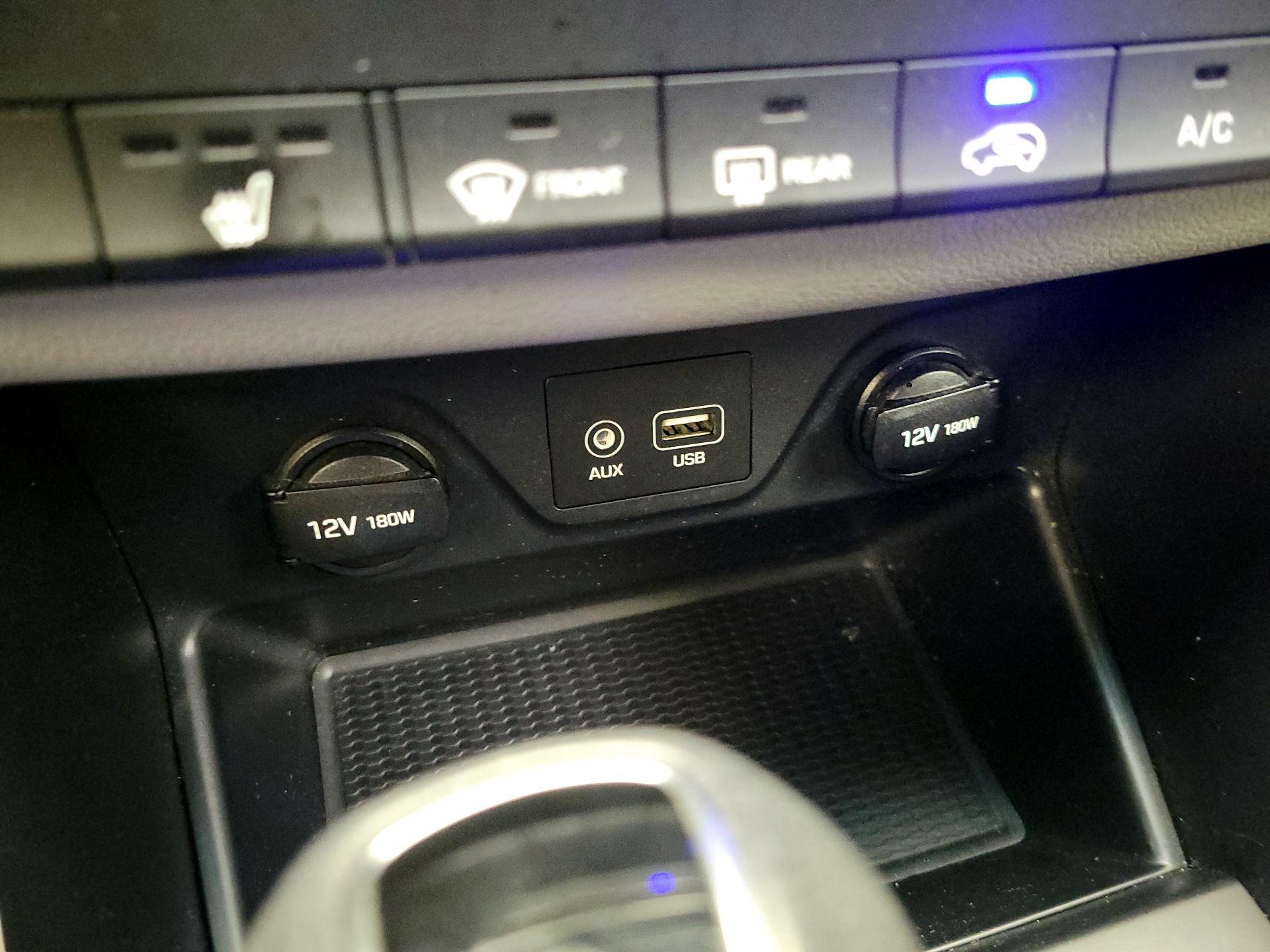 Thumbnail: 2018 Hyundai Tucson - 18