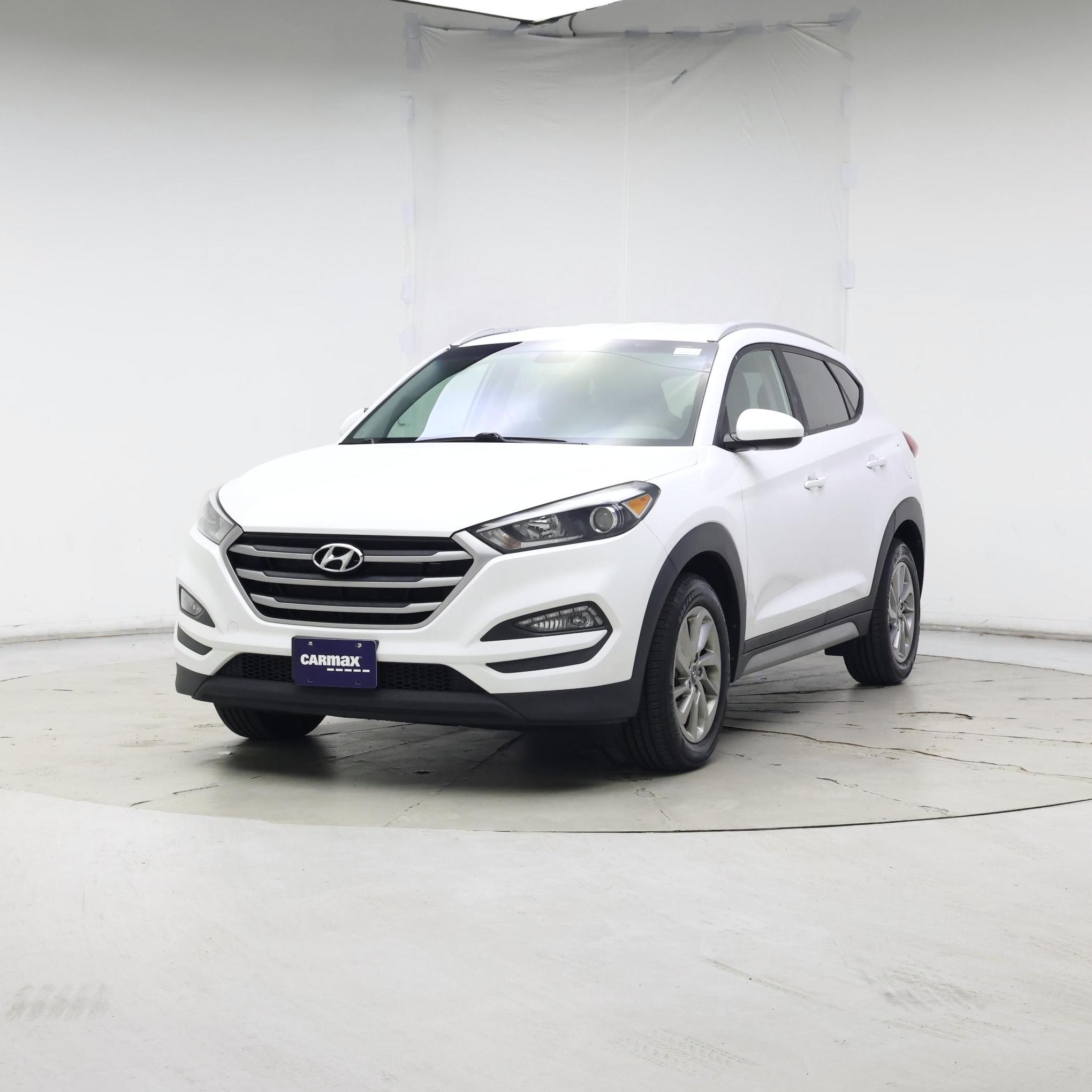Thumbnail: 2018 Hyundai Tucson - 4