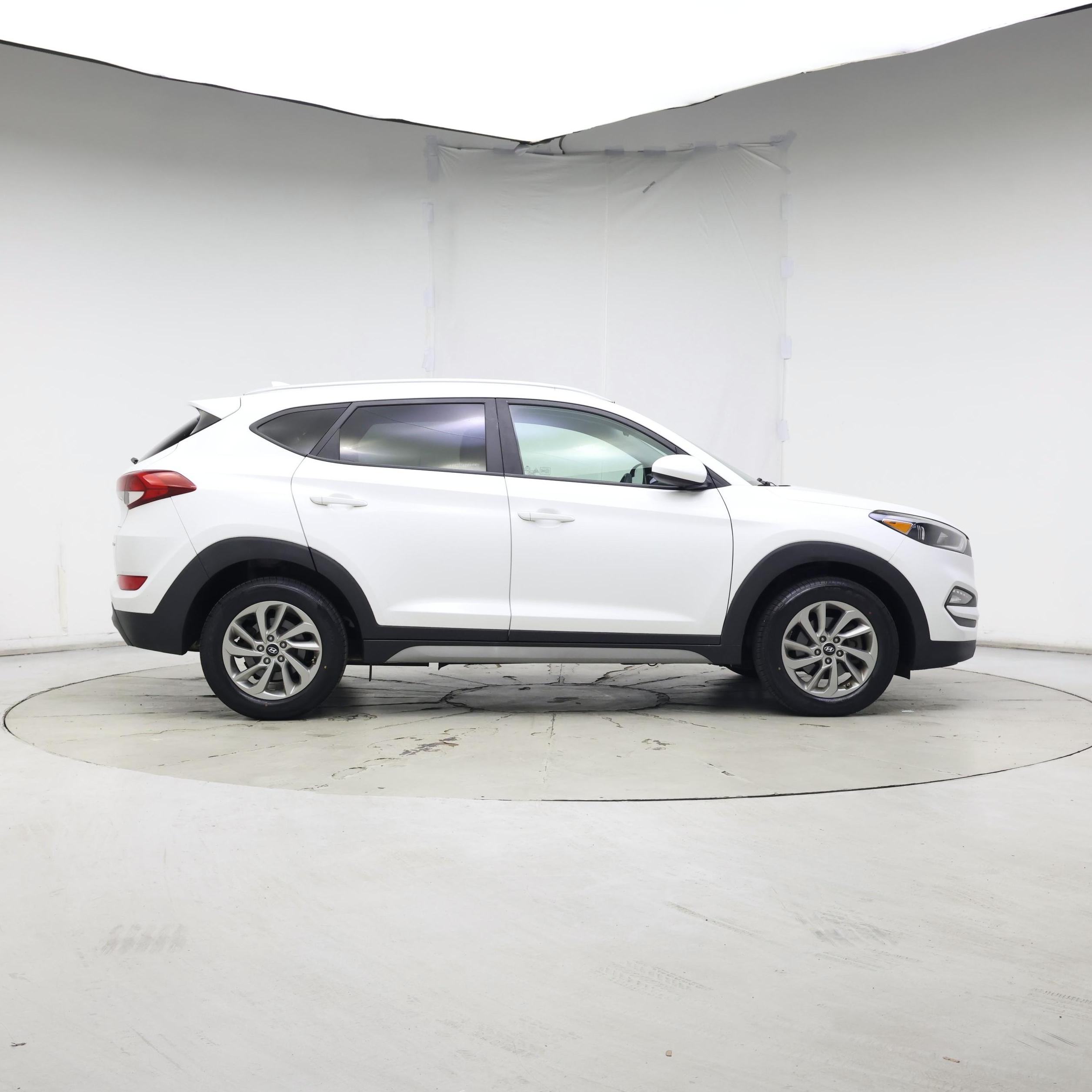 Thumbnail: 2018 Hyundai Tucson - 7