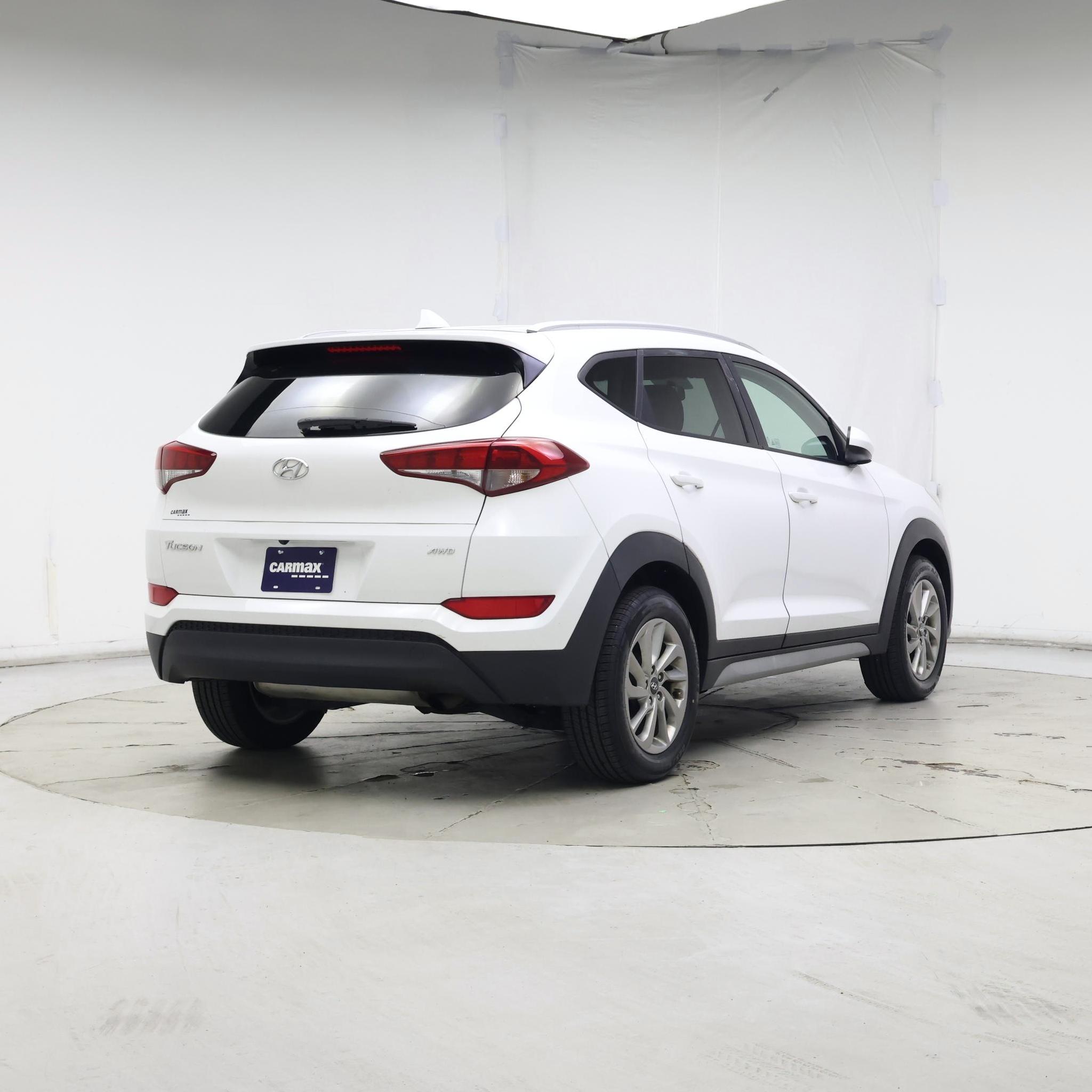 Thumbnail: 2018 Hyundai Tucson - 8