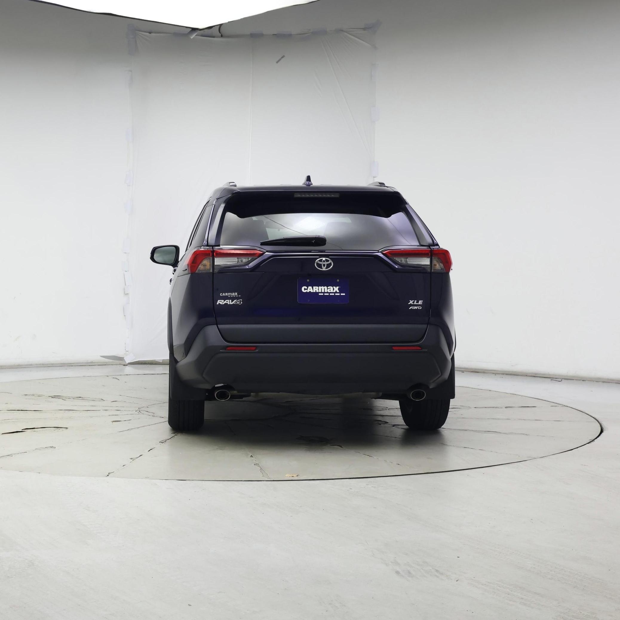 Thumbnail: 2021 Toyota RAV4 - 6