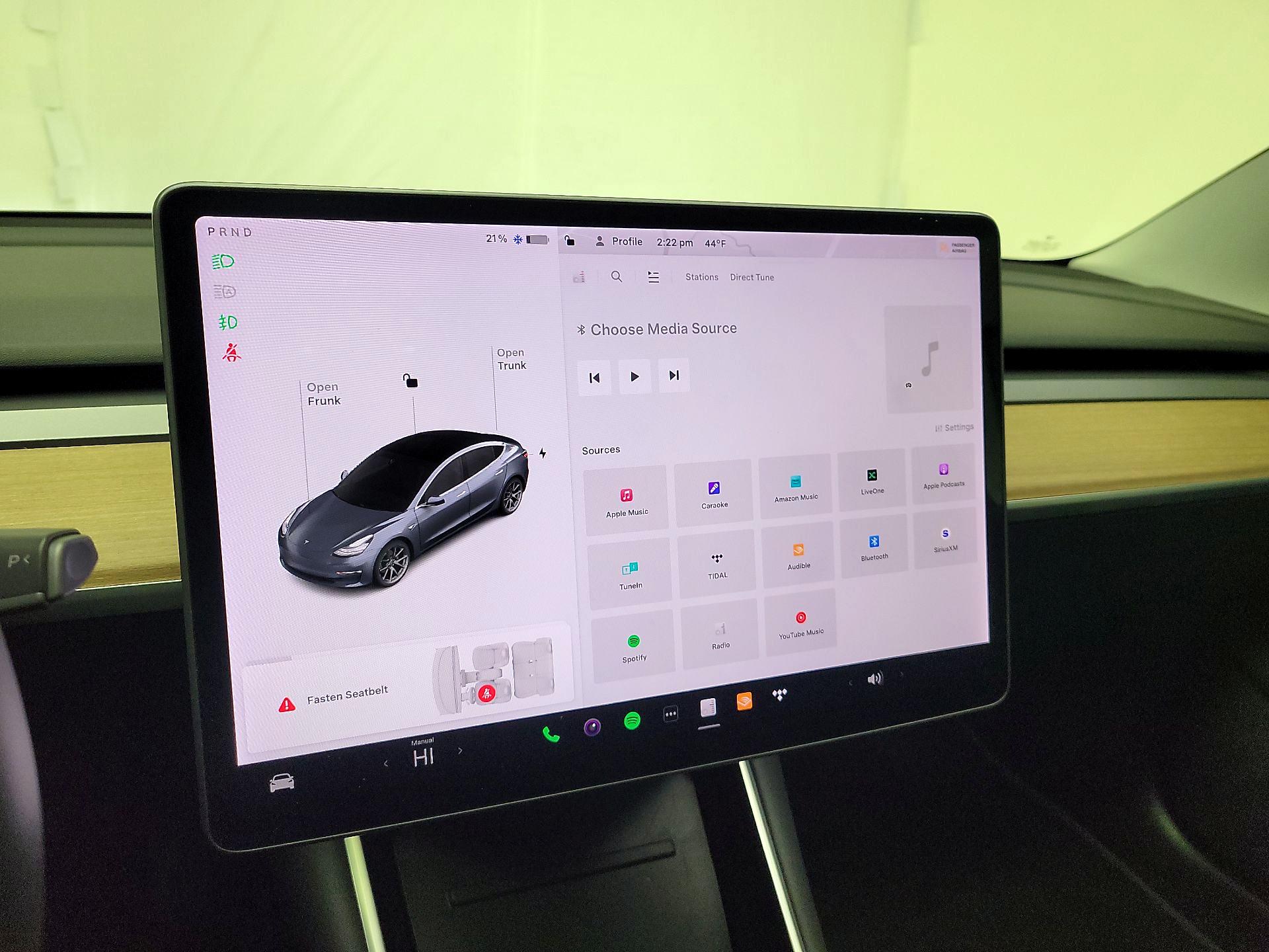 Thumbnail: 2019 Tesla Model 3 - 15