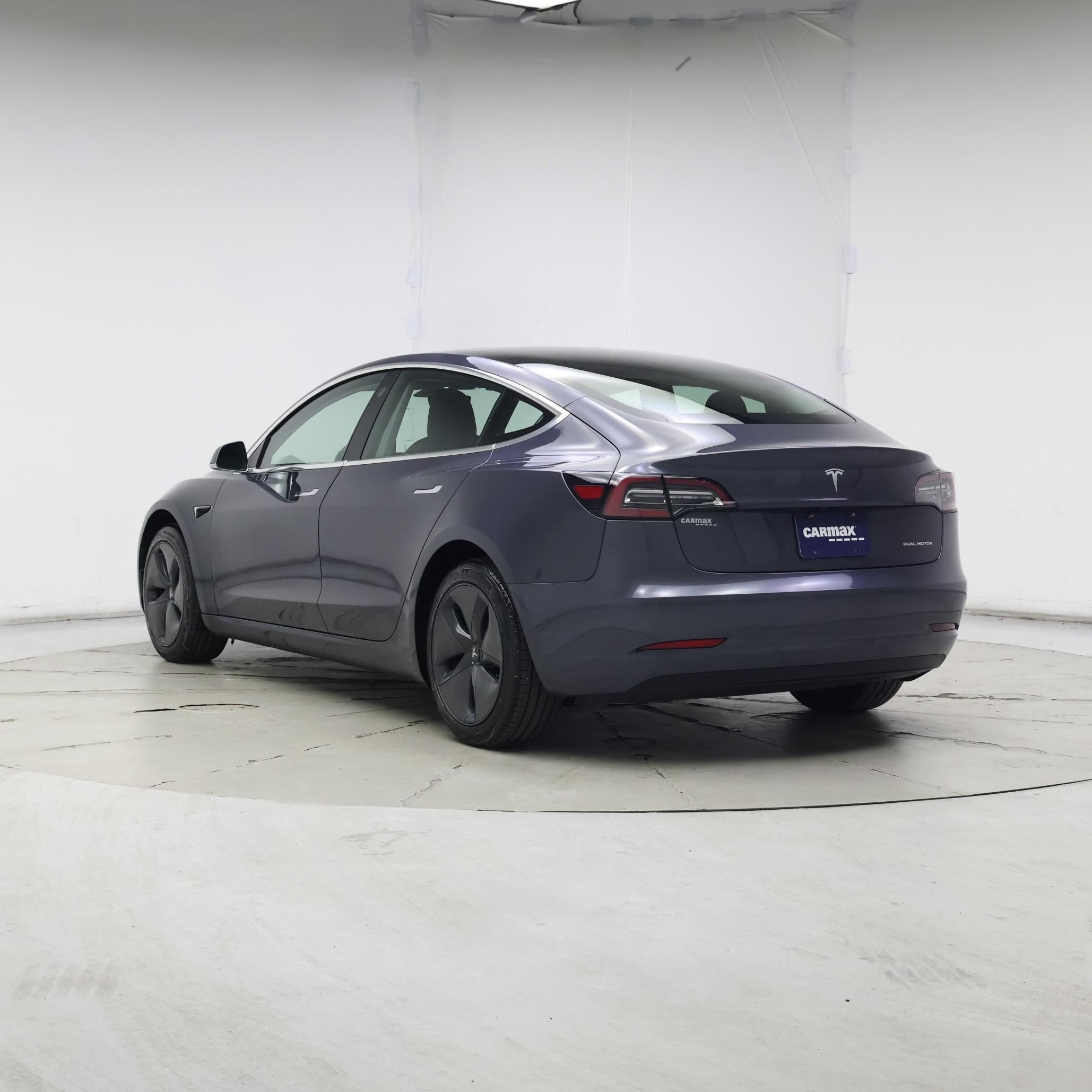 Thumbnail: 2019 Tesla Model 3 - 2