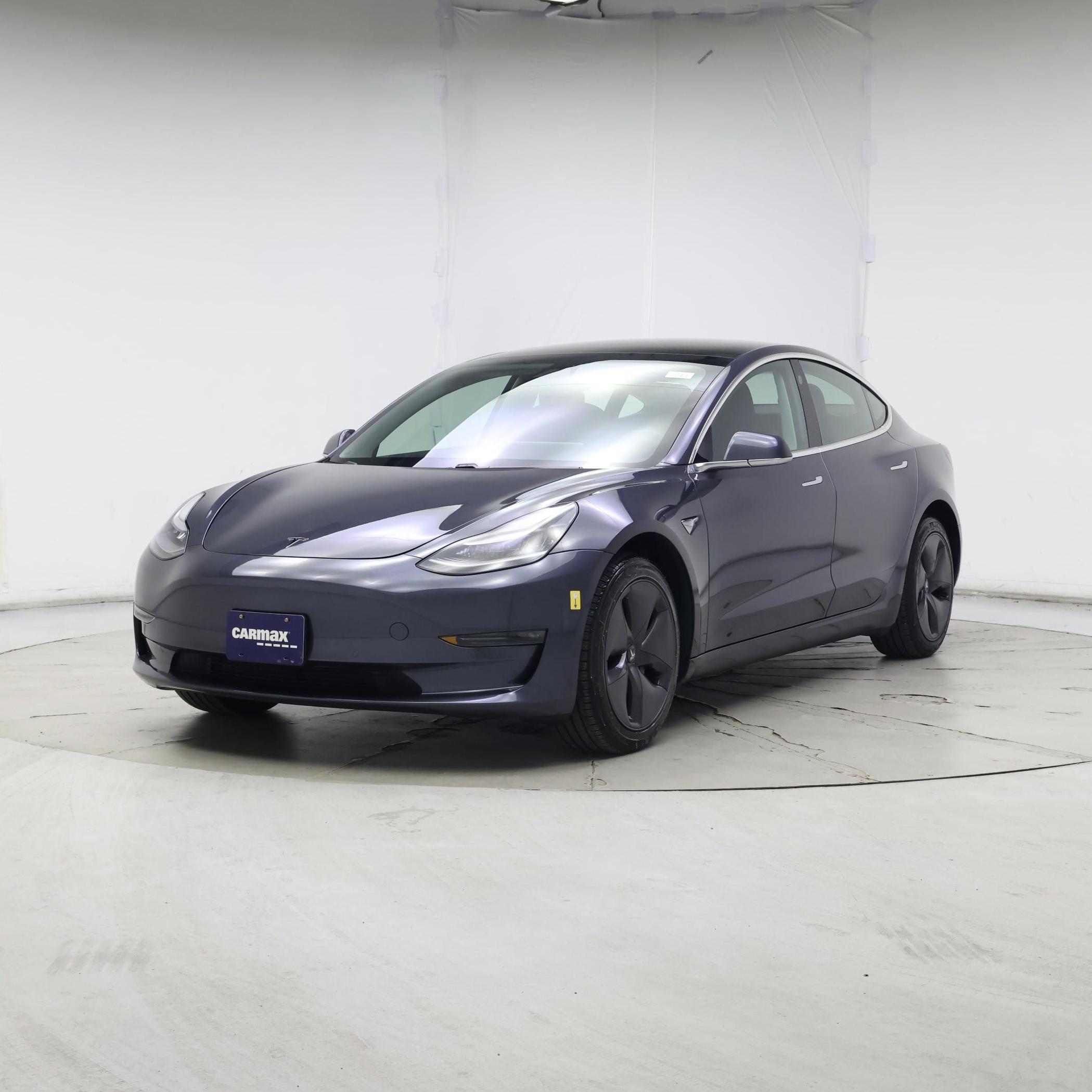 Thumbnail: 2019 Tesla Model 3 - 4