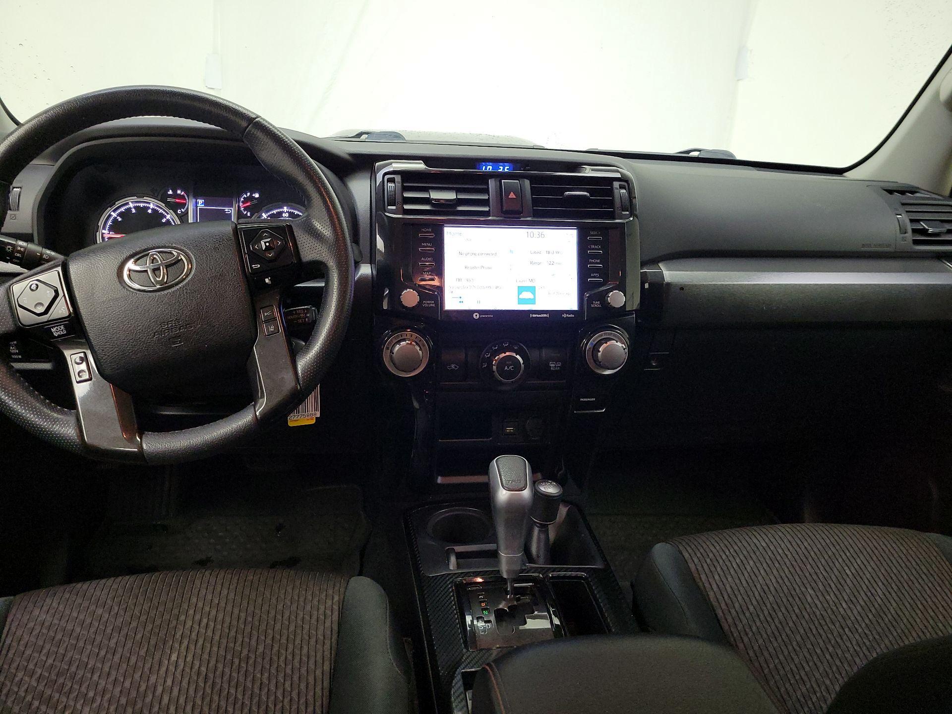 Thumbnail: 2020 Toyota 4Runner - 9