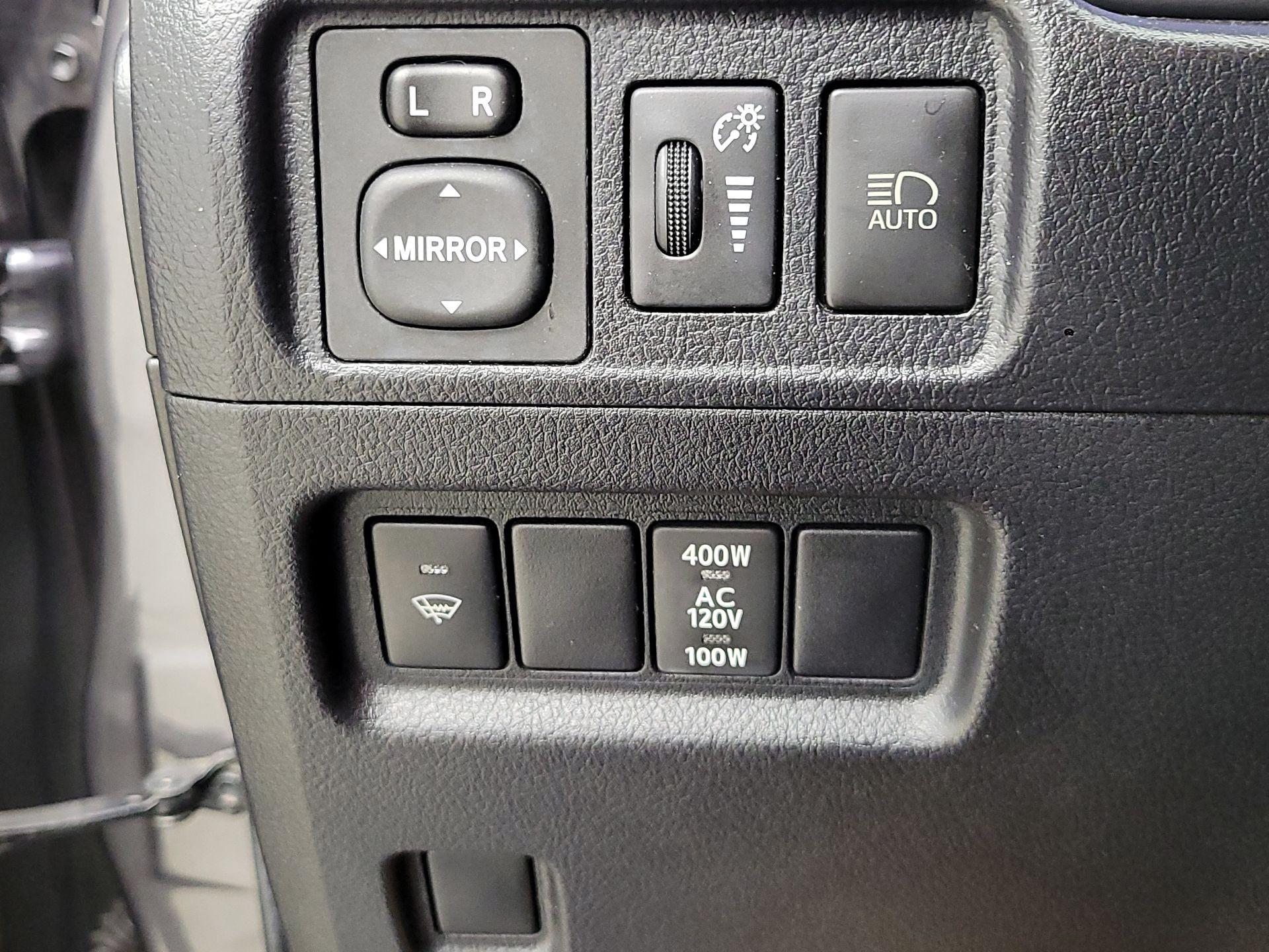 Thumbnail: 2020 Toyota 4Runner - 13