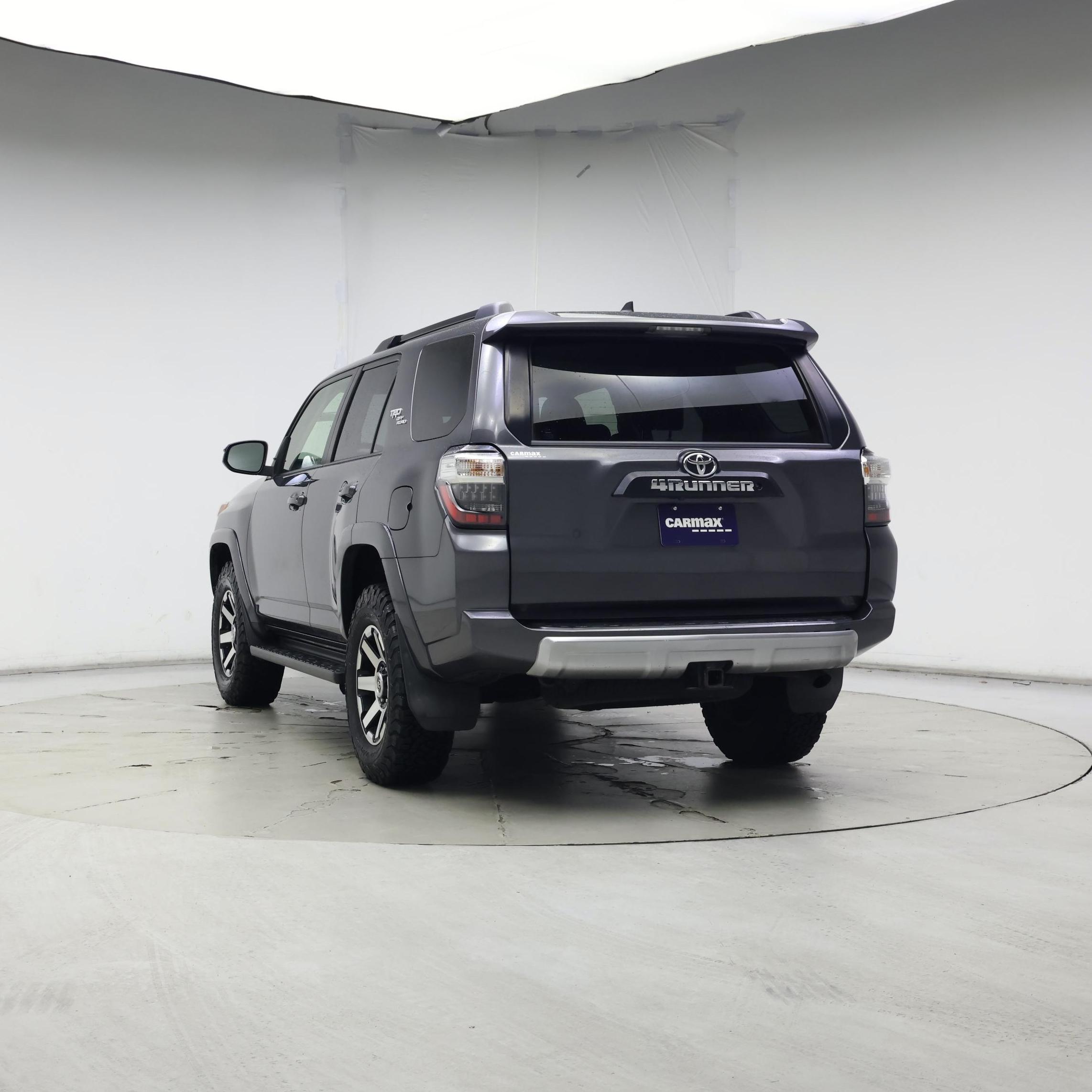 Thumbnail: 2020 Toyota 4Runner - 6