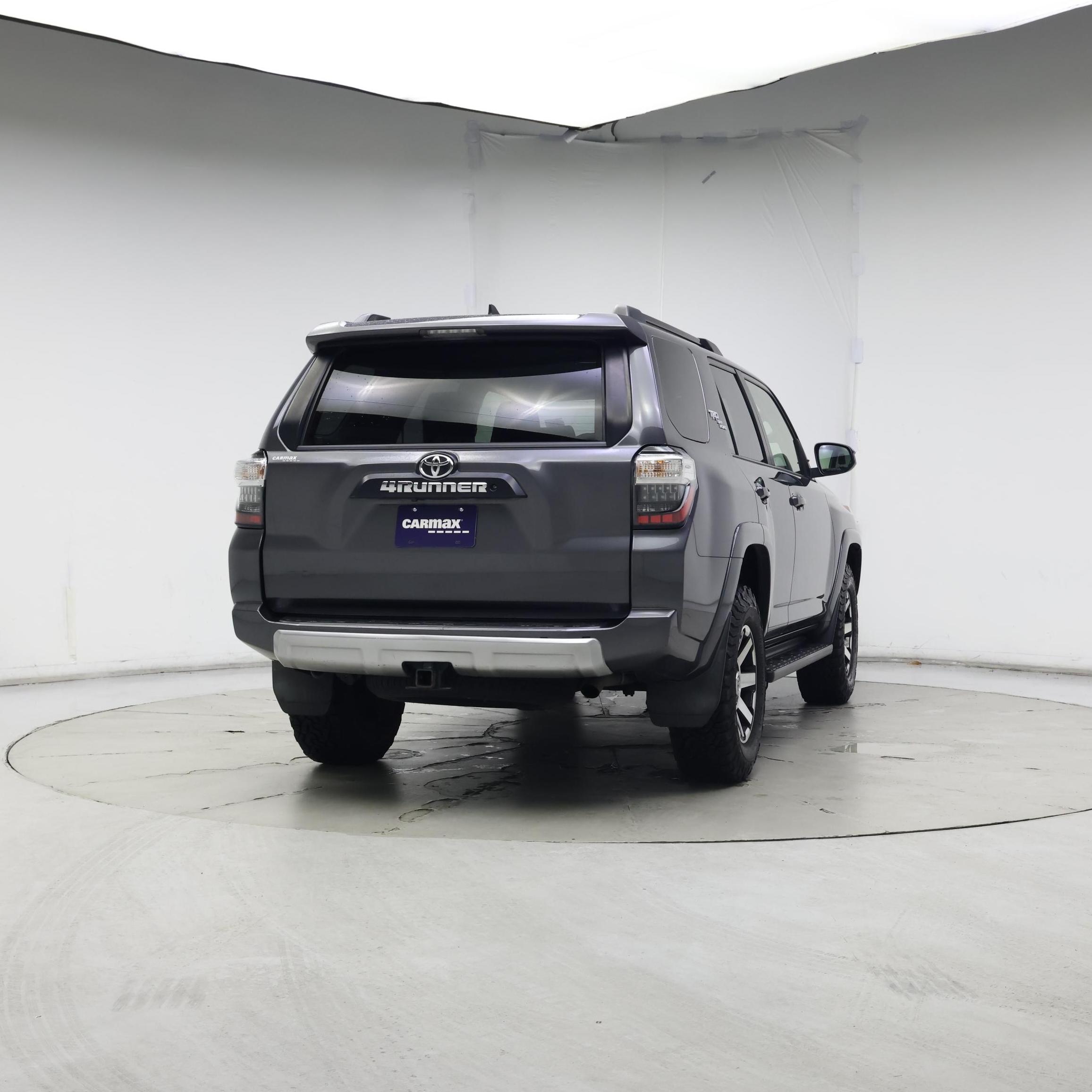 Thumbnail: 2020 Toyota 4Runner - 8