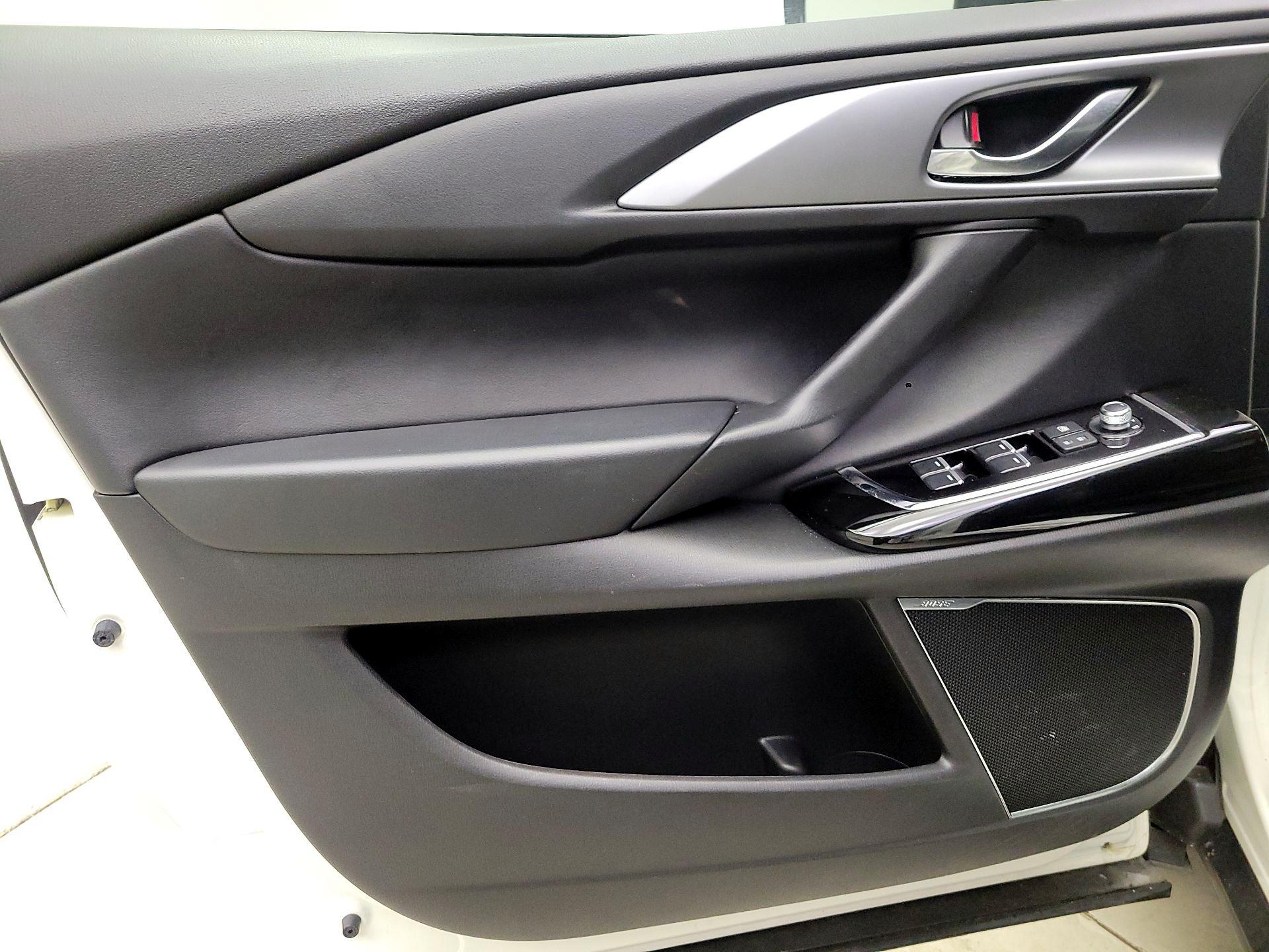 Thumbnail: 2022 Mazda CX-9 - 12