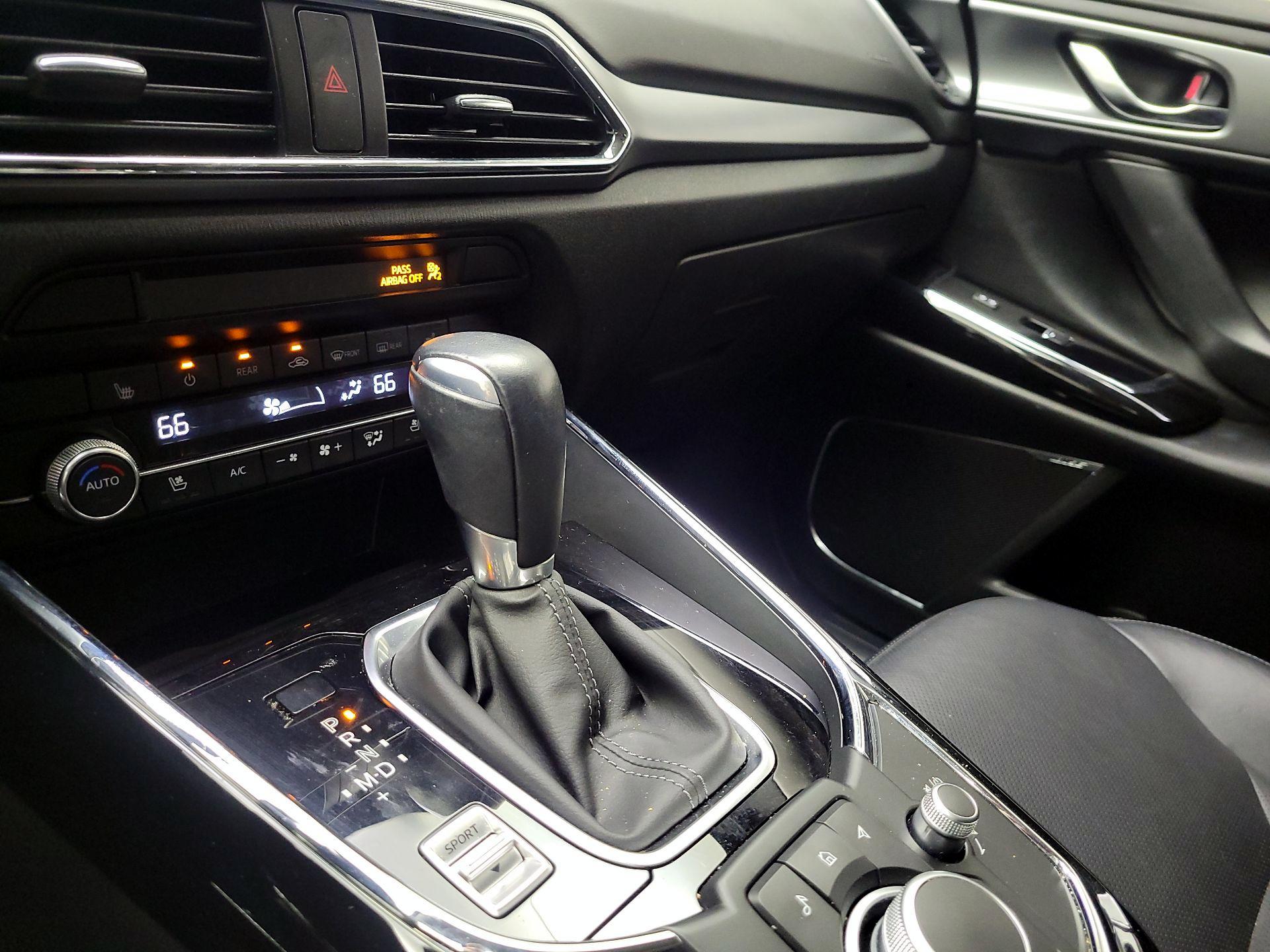 Thumbnail: 2022 Mazda CX-9 - 18