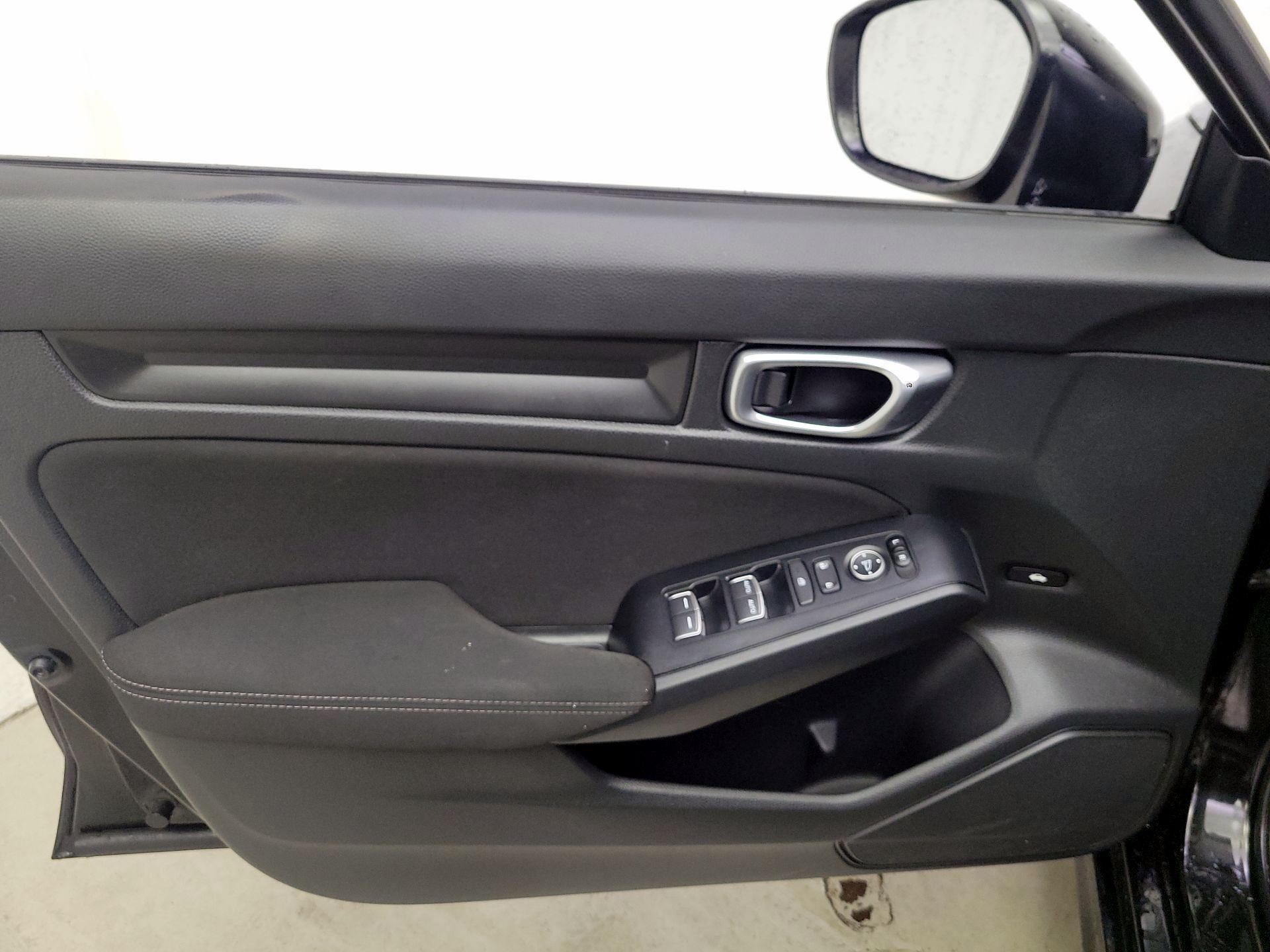 Thumbnail: 2023 Honda Civic - 12