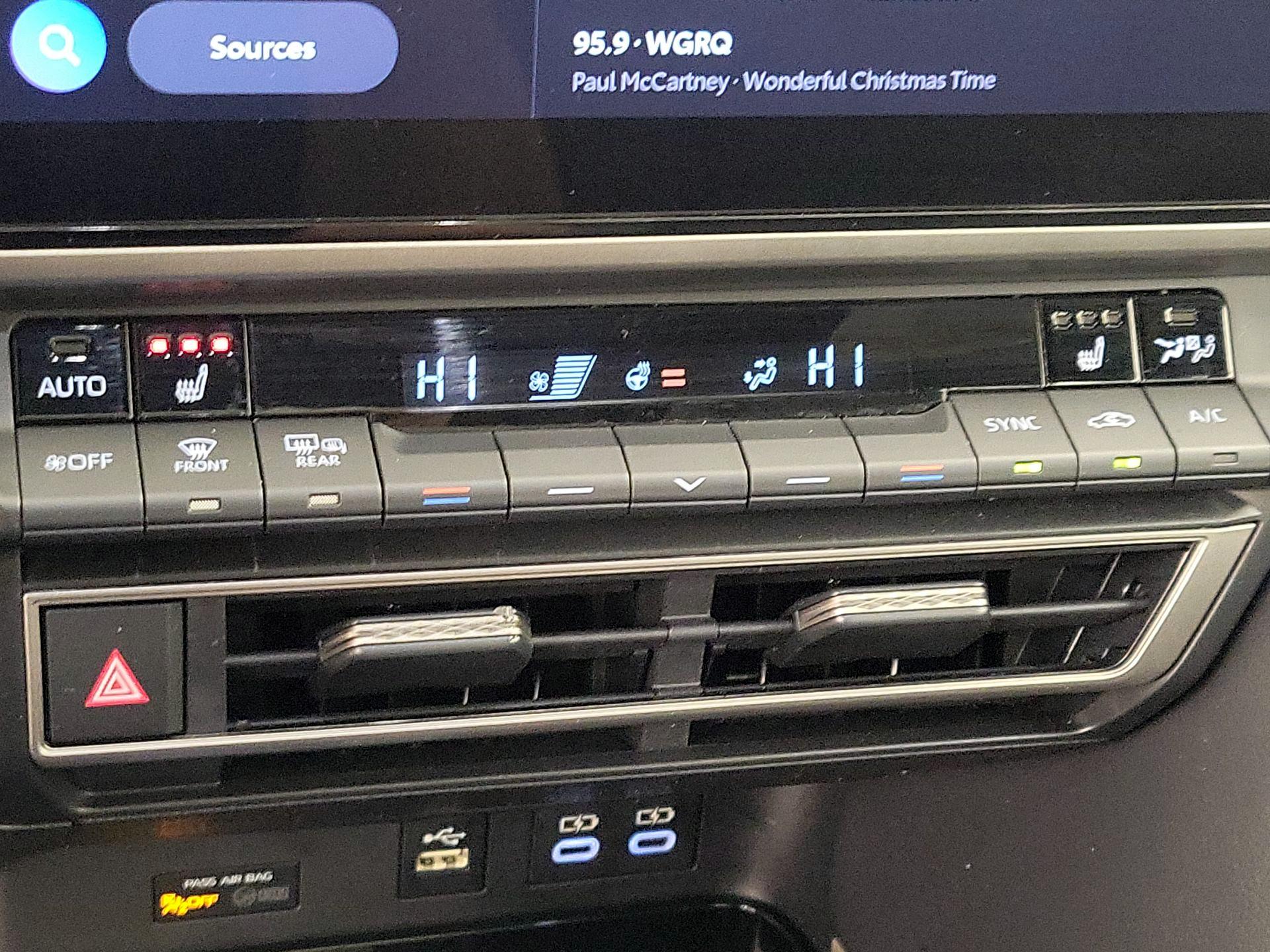 Thumbnail: 2025 Toyota Camry - 16