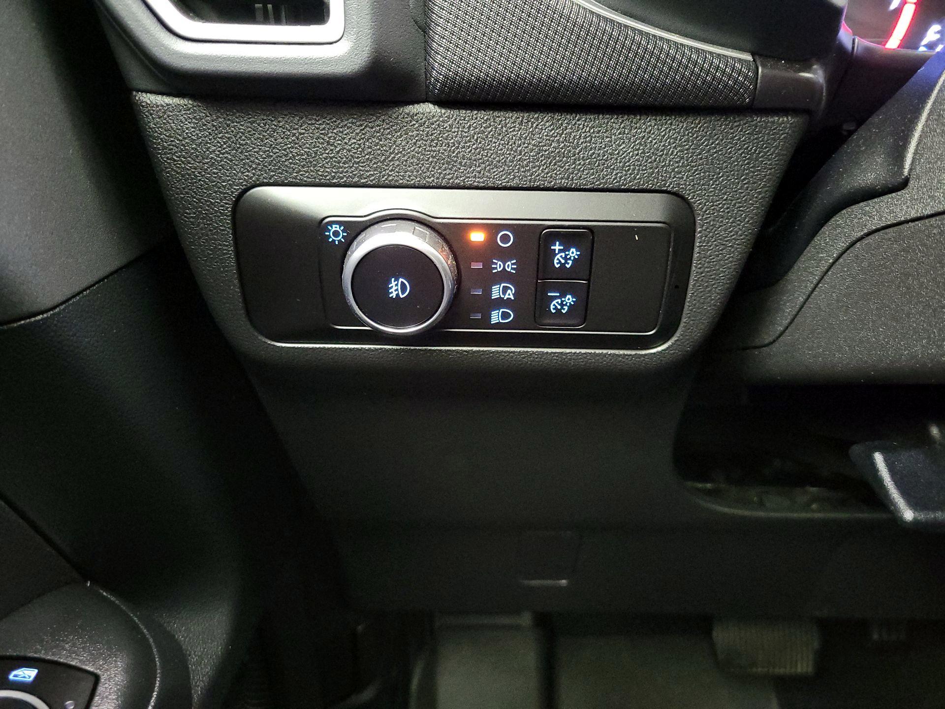 Thumbnail: 2022 Ford Bronco Sport - 13