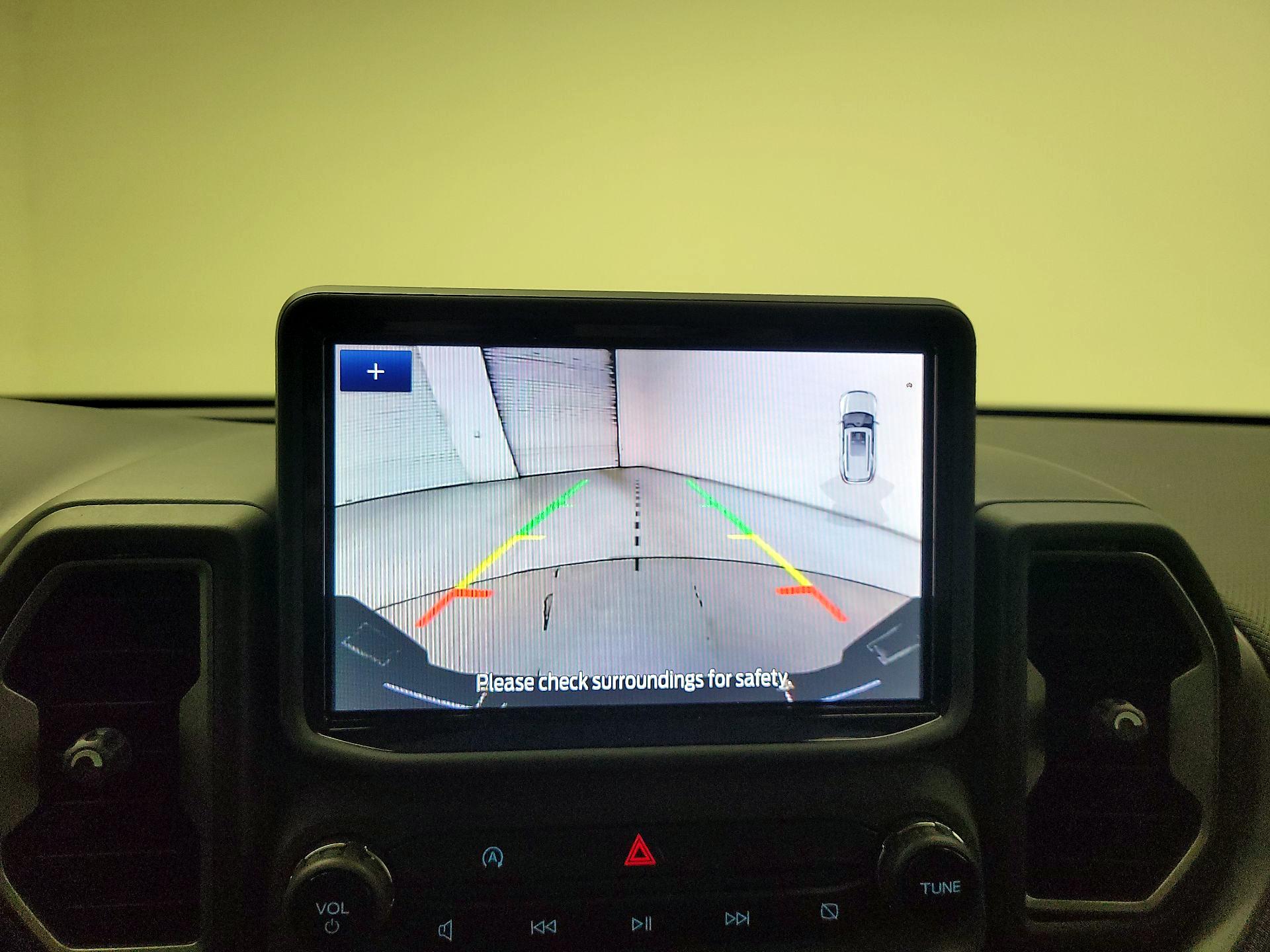 Thumbnail: 2022 Ford Bronco Sport - 14