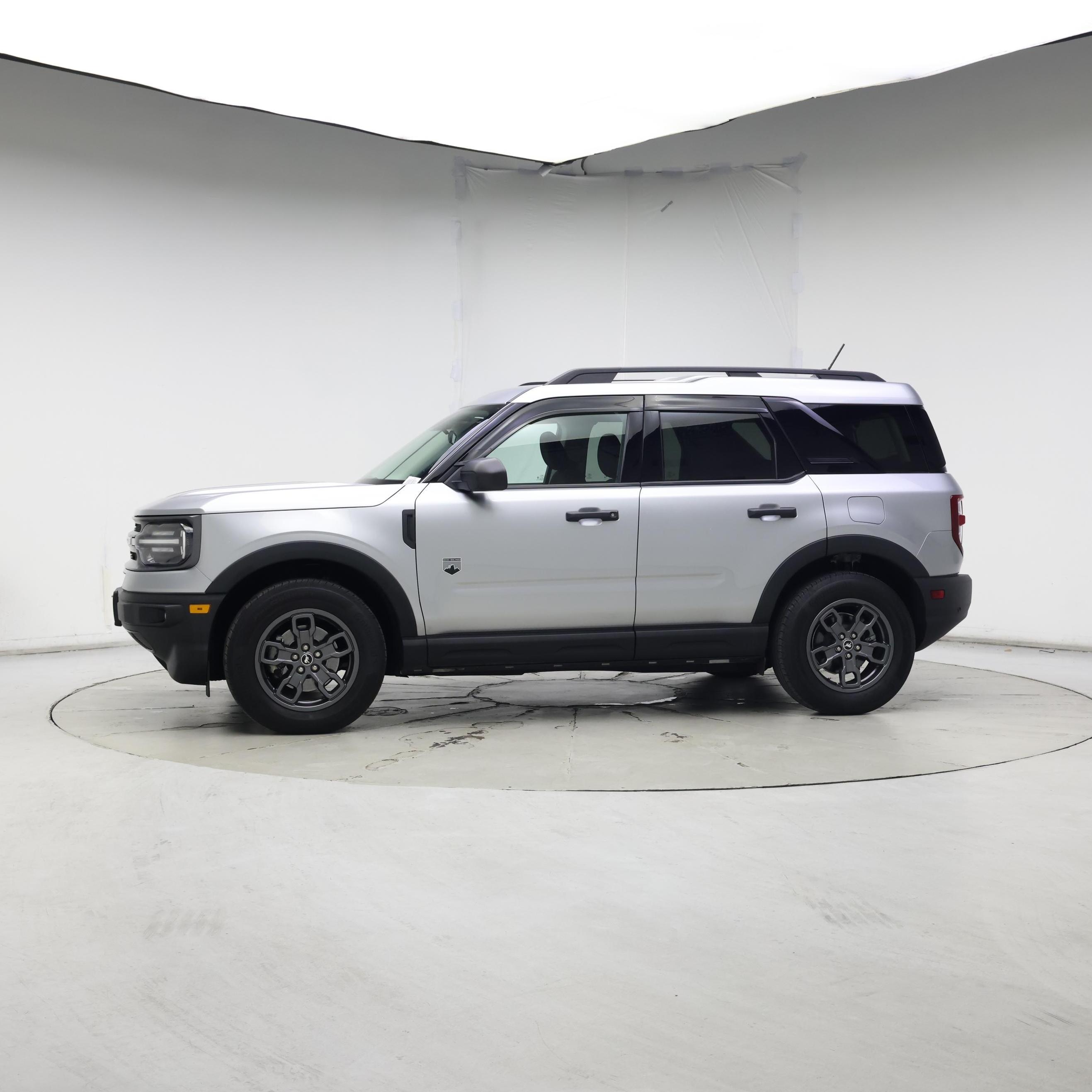 Thumbnail: 2022 Ford Bronco Sport - 3