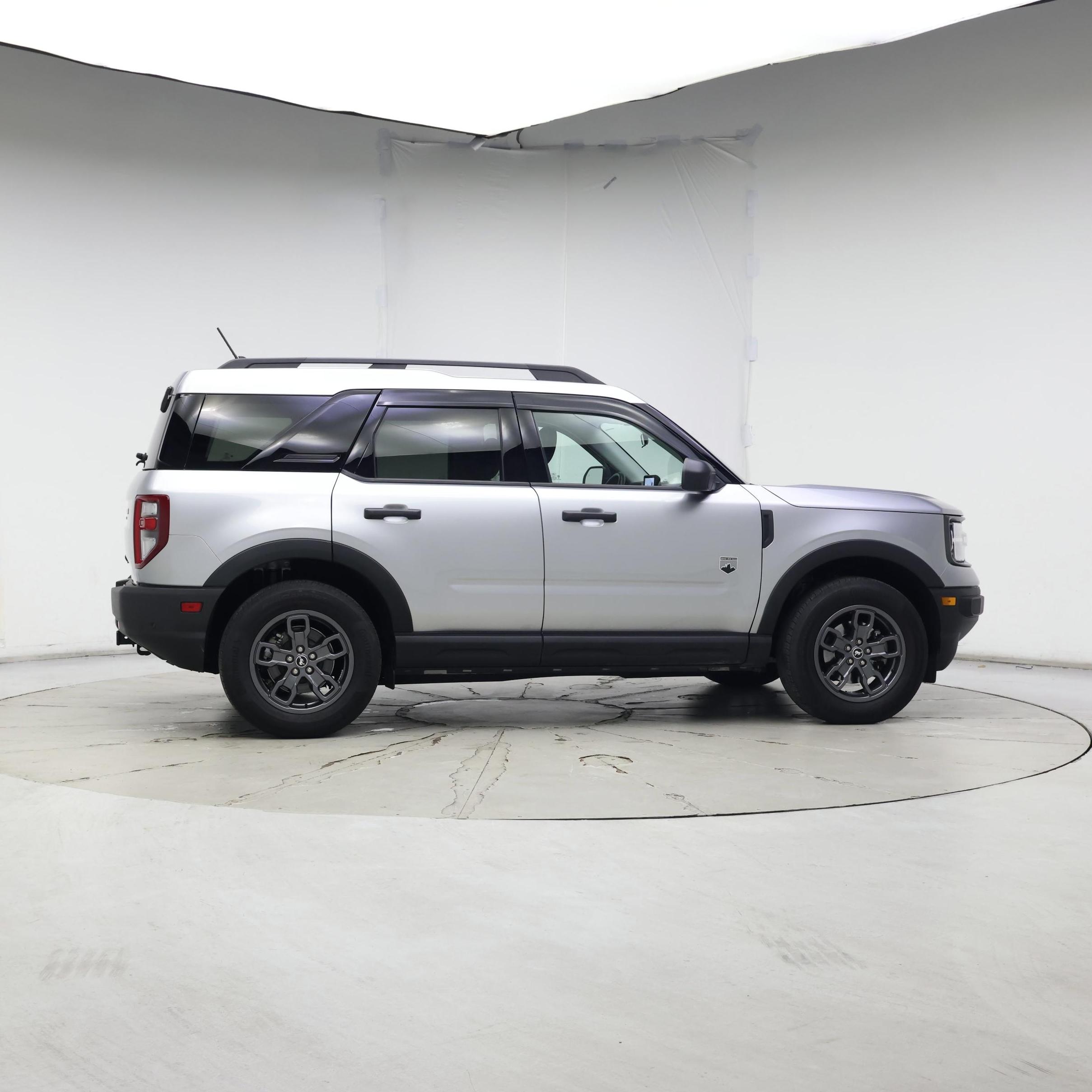 Thumbnail: 2022 Ford Bronco Sport - 7