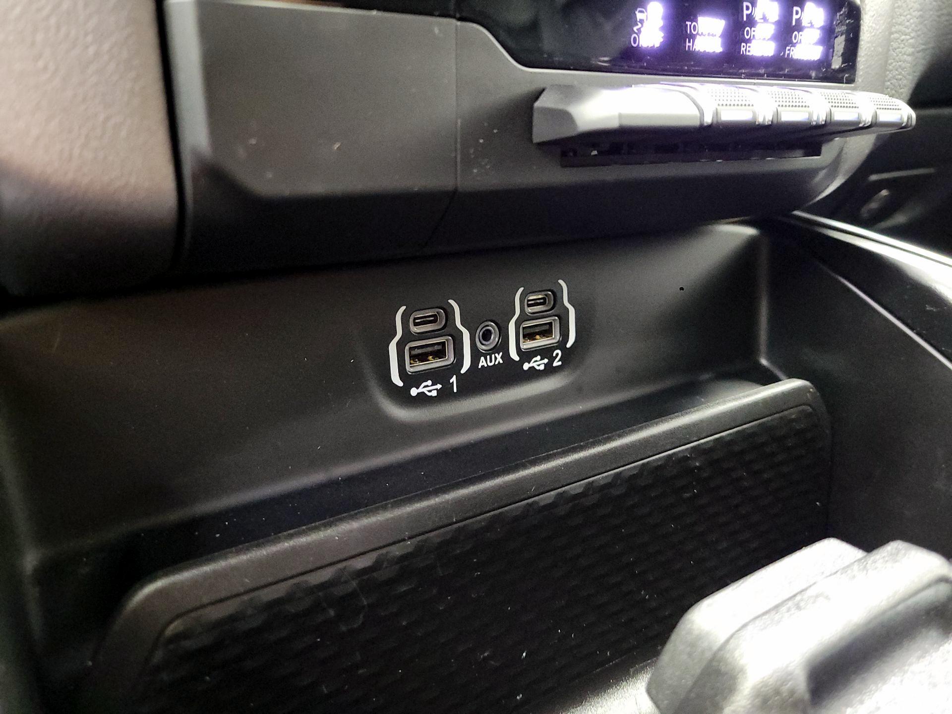 Thumbnail: 2023 RAM 1500 - 19