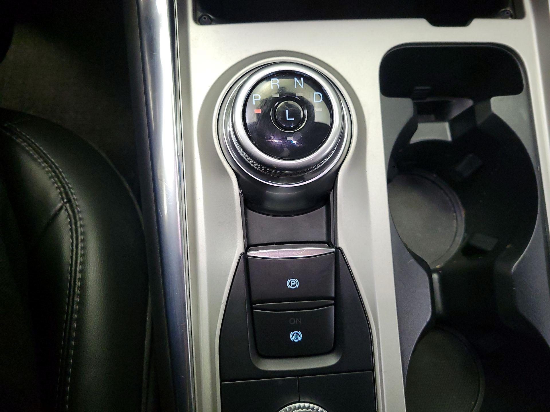 Thumbnail: 2023 Ford Explorer - 18