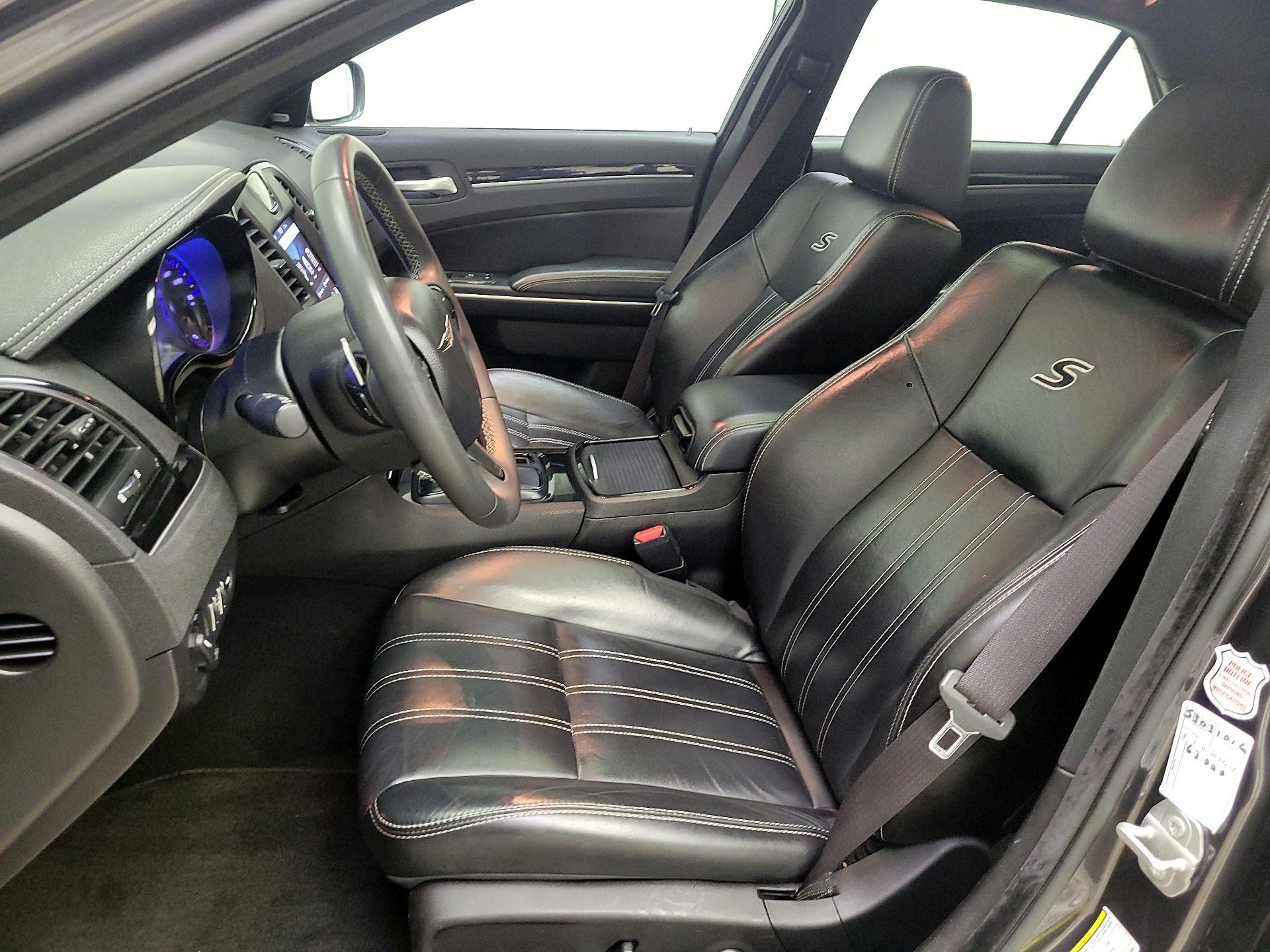 Thumbnail: 2023 Chrysler 300 - 11