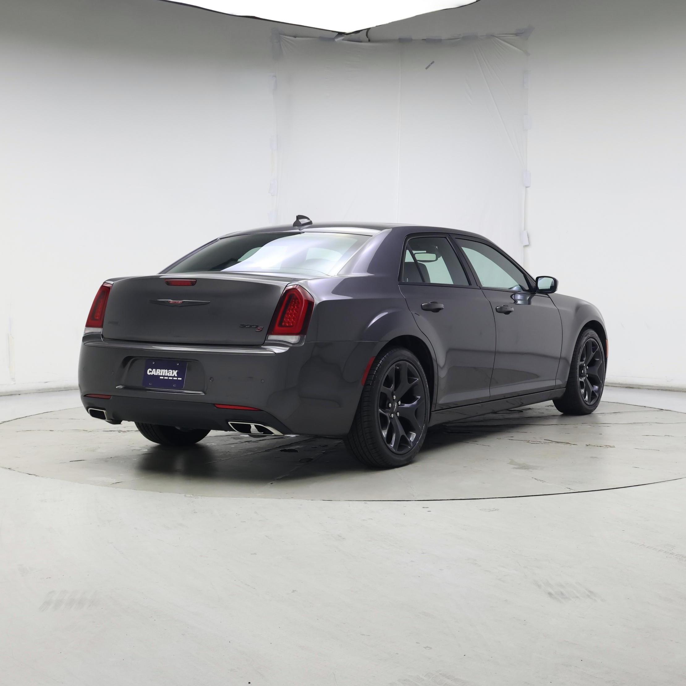 Thumbnail: 2023 Chrysler 300 - 8