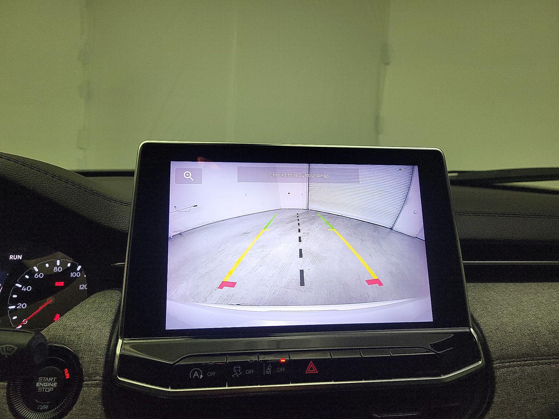 Thumbnail: 2023 Jeep Compass - 14