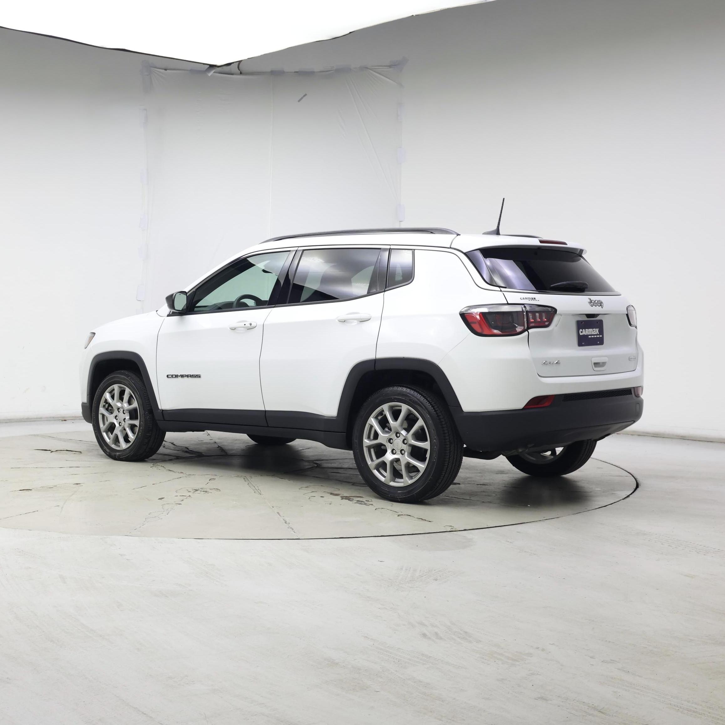 Thumbnail: 2023 Jeep Compass - 2