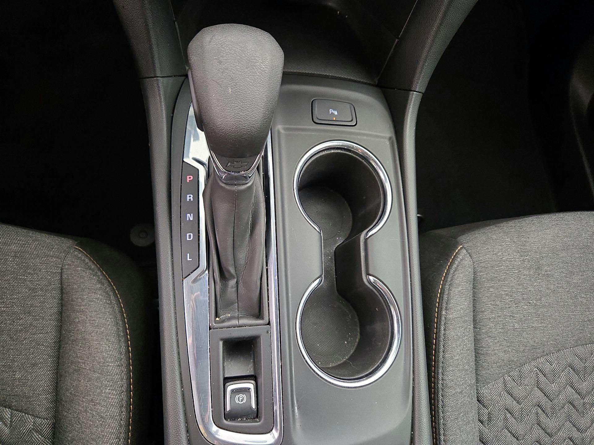 Thumbnail: 2023 Chevrolet Equinox - 18