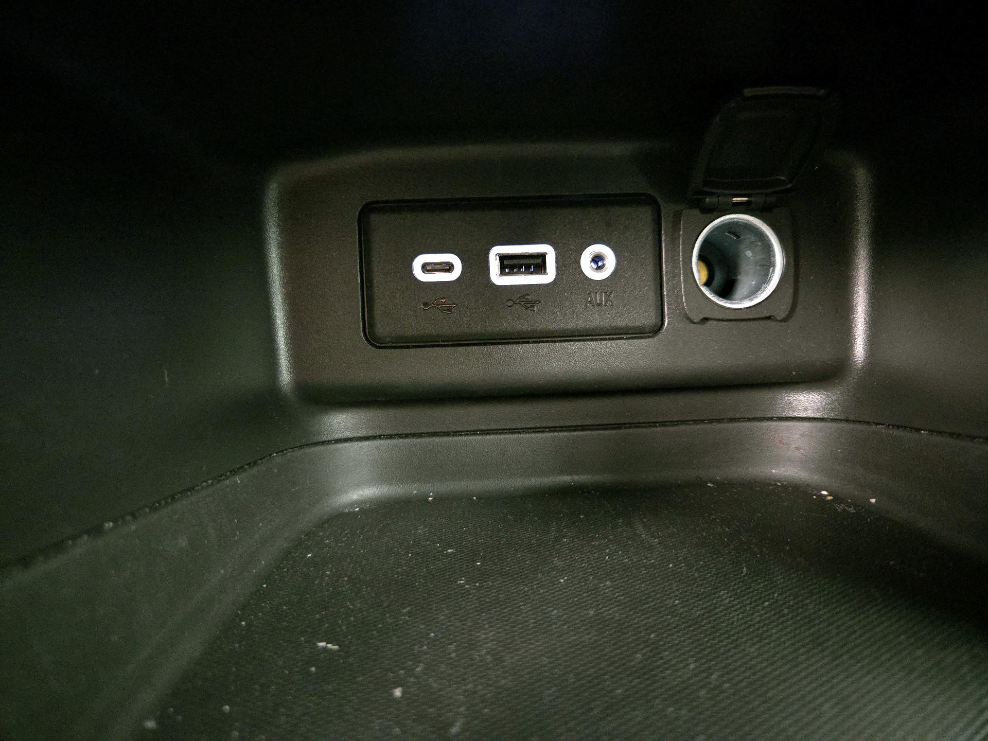 Thumbnail: 2023 Chevrolet Equinox - 19