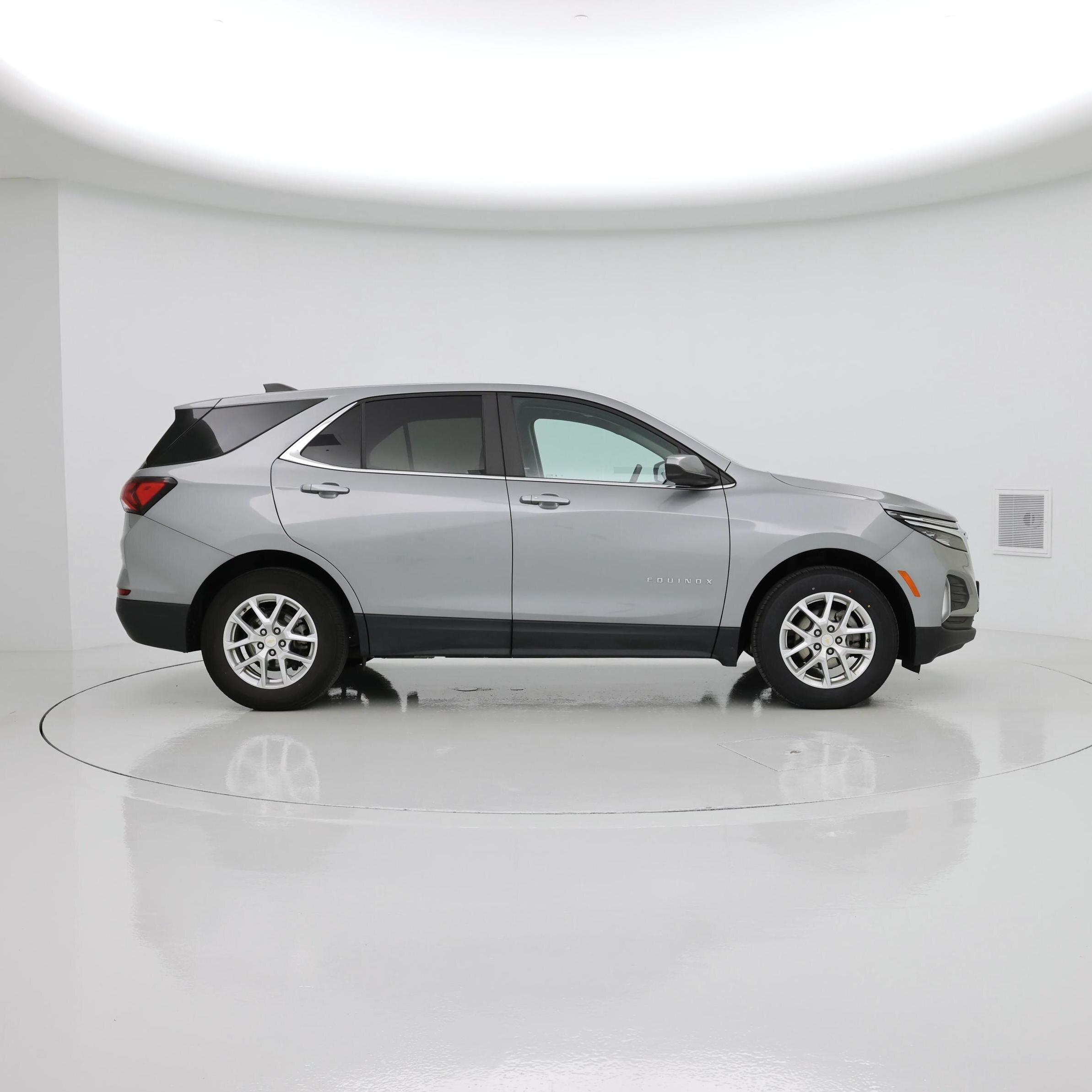 Thumbnail: 2023 Chevrolet Equinox - 7