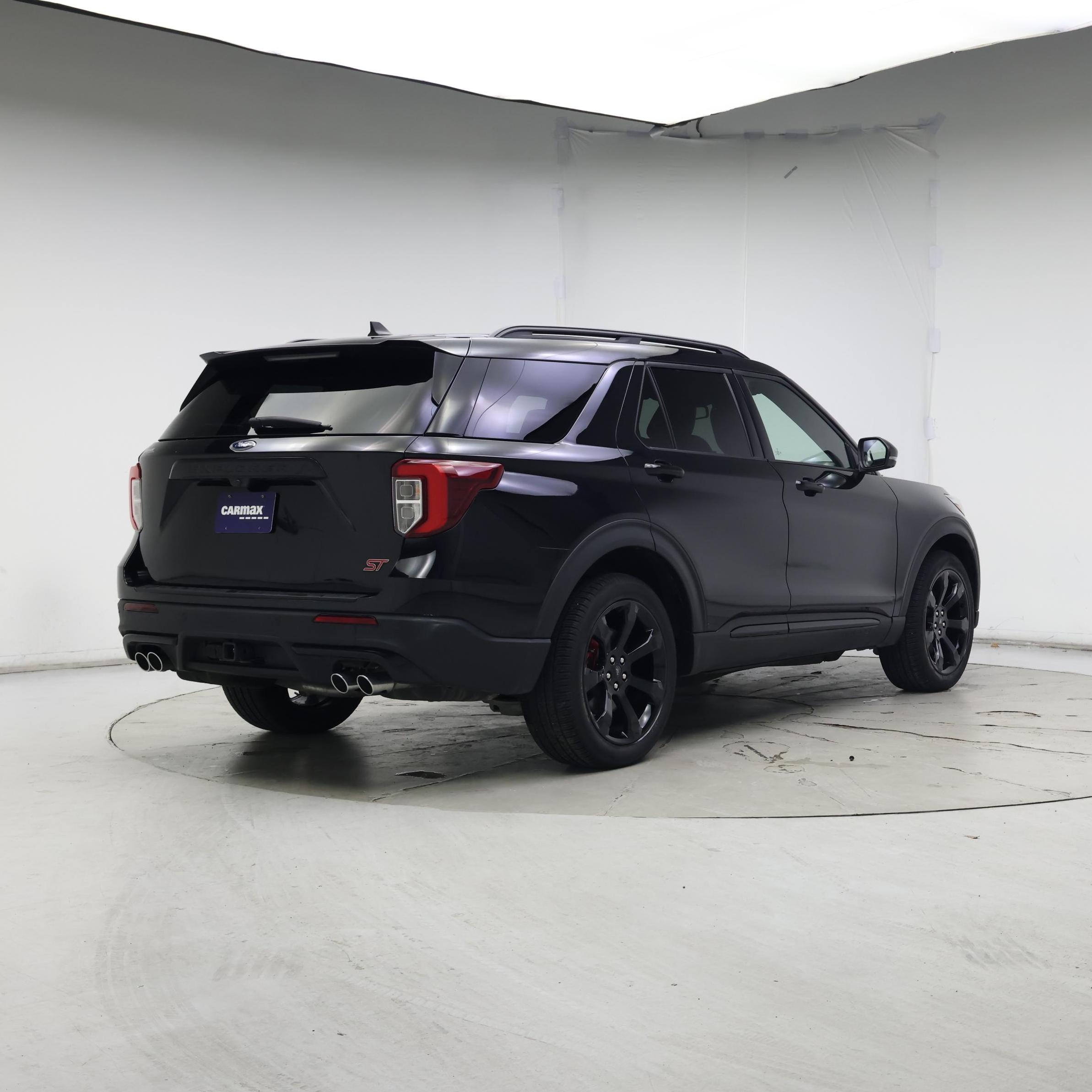 Thumbnail: 2023 Ford Explorer - 8