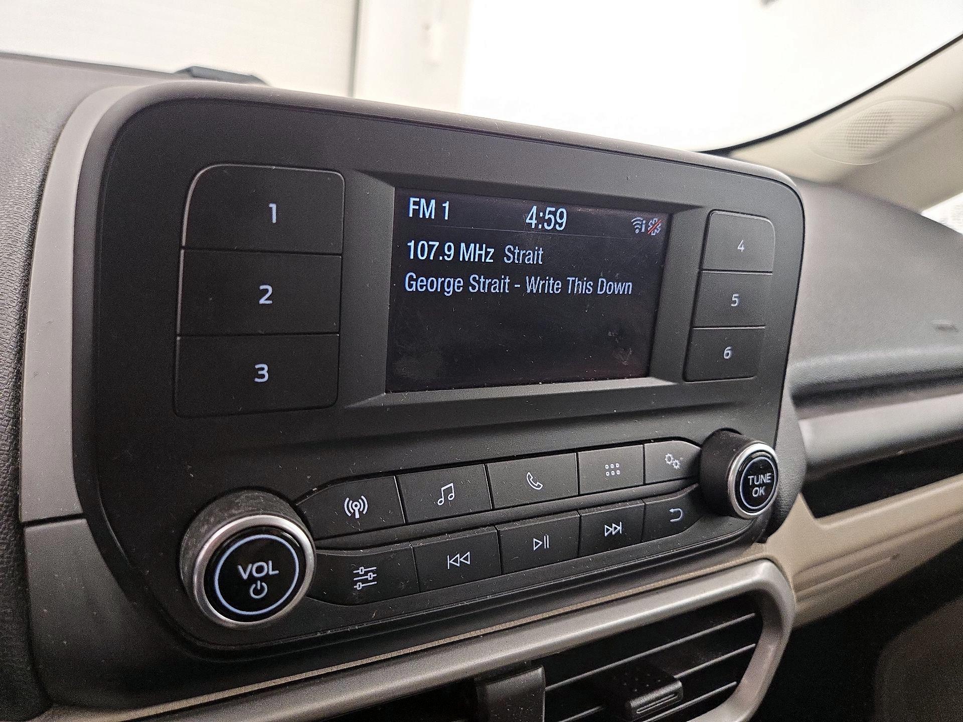 Thumbnail: 2020 Ford EcoSport - 15