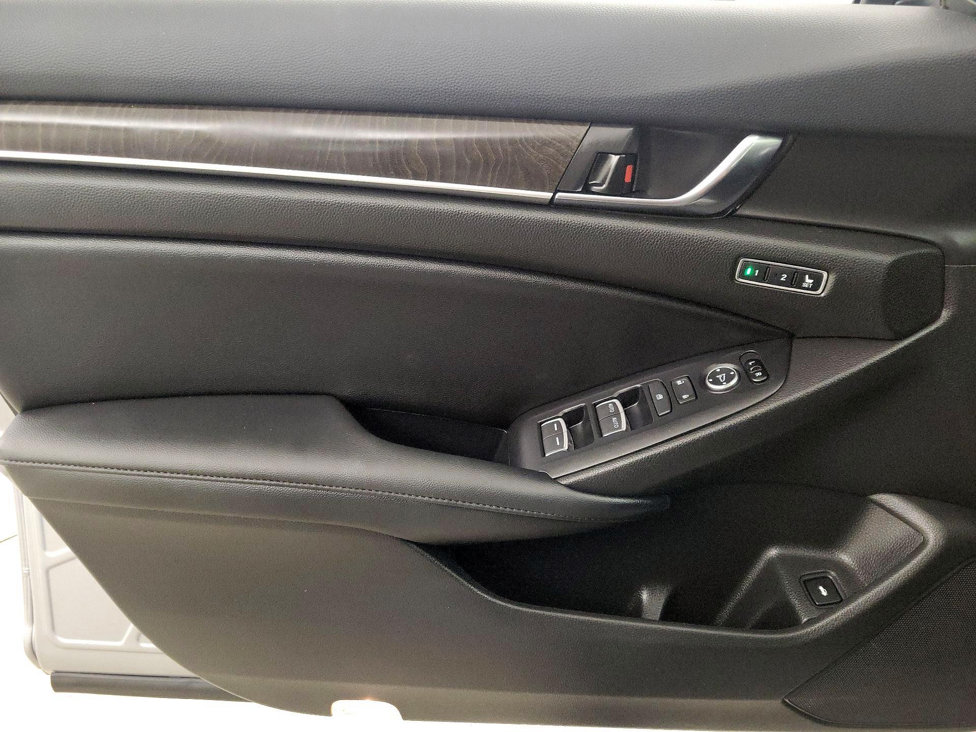 Thumbnail: 2022 Honda Accord - 12