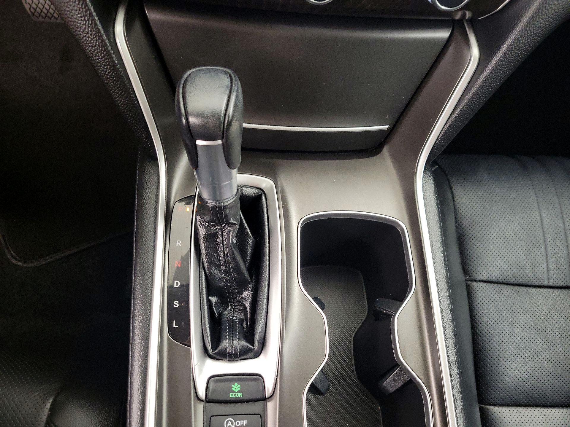 Thumbnail: 2022 Honda Accord - 17