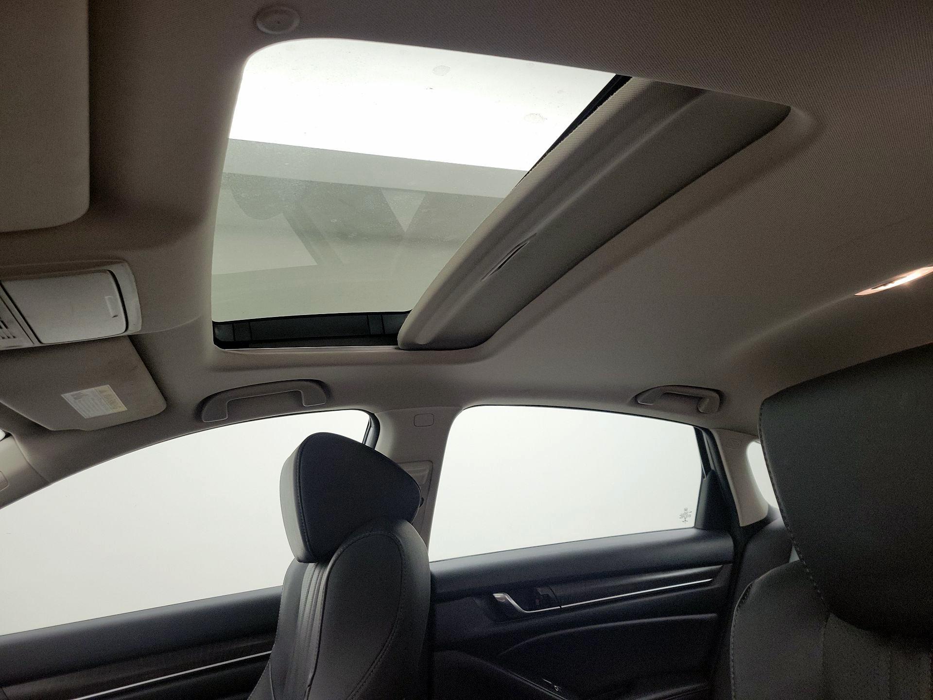 Thumbnail: 2022 Honda Accord - 19