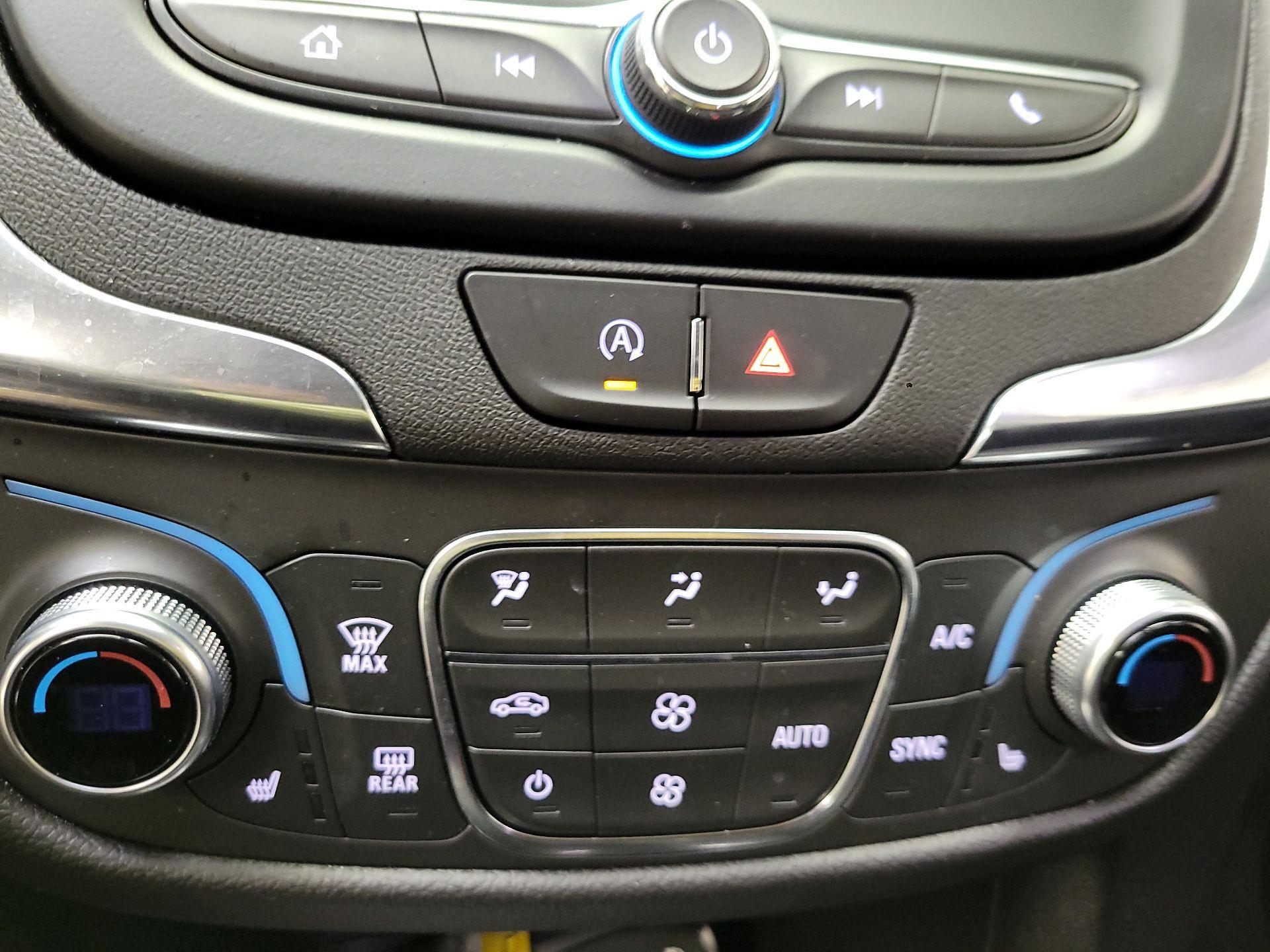 Thumbnail: 2023 Chevrolet Equinox - 16