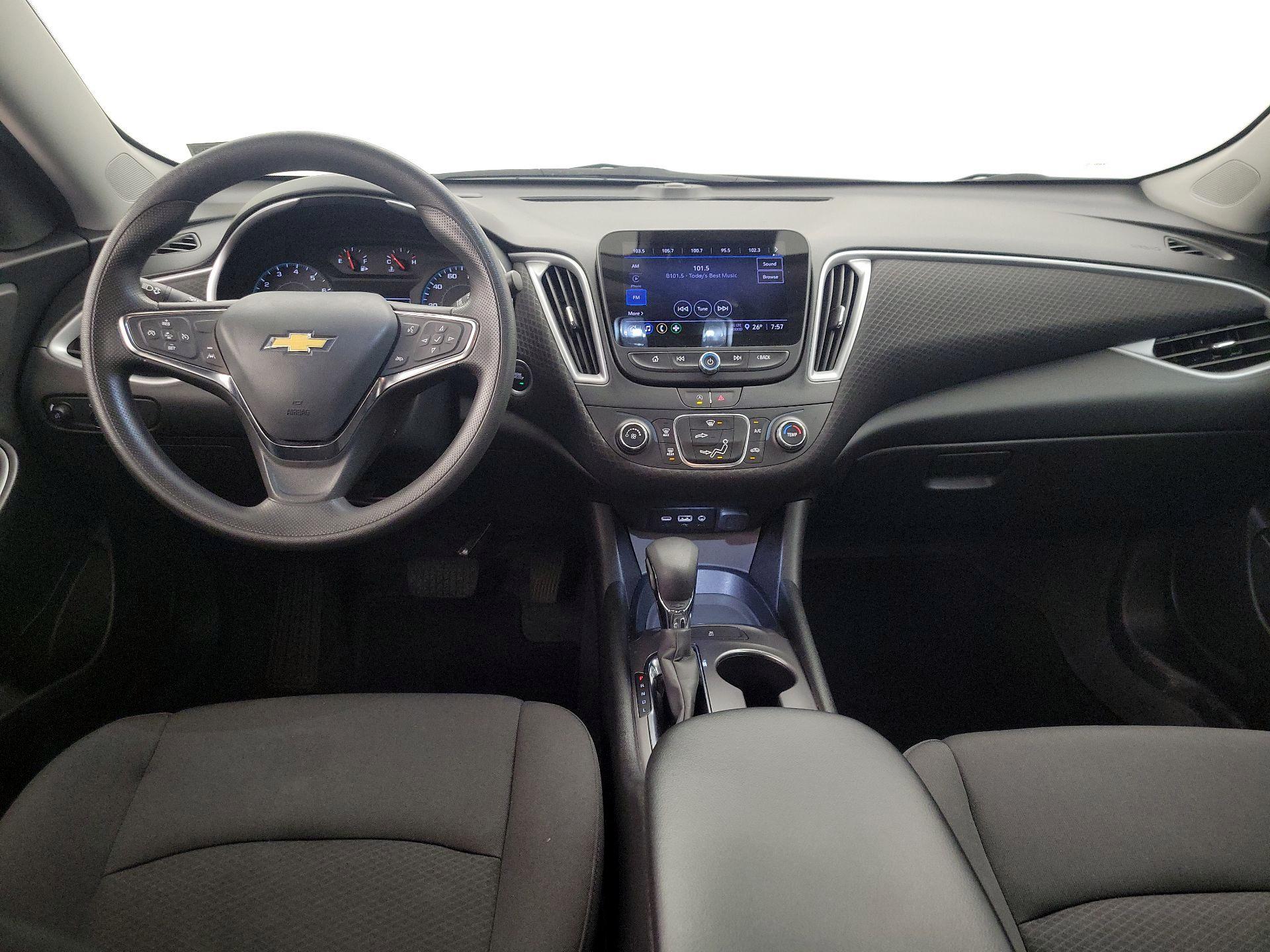 Thumbnail: 2023 Chevrolet Malibu - 9