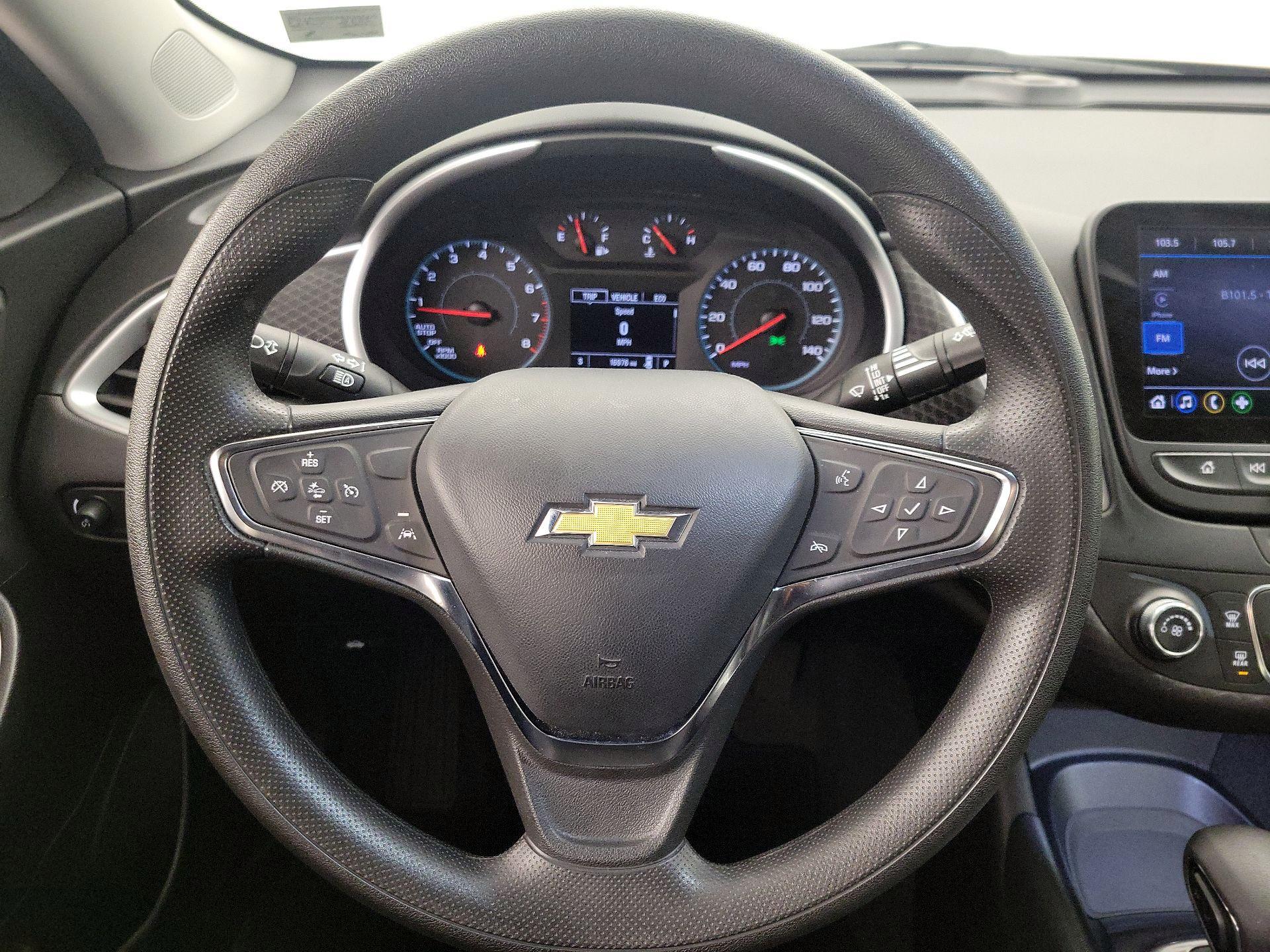 Thumbnail: 2023 Chevrolet Malibu - 10