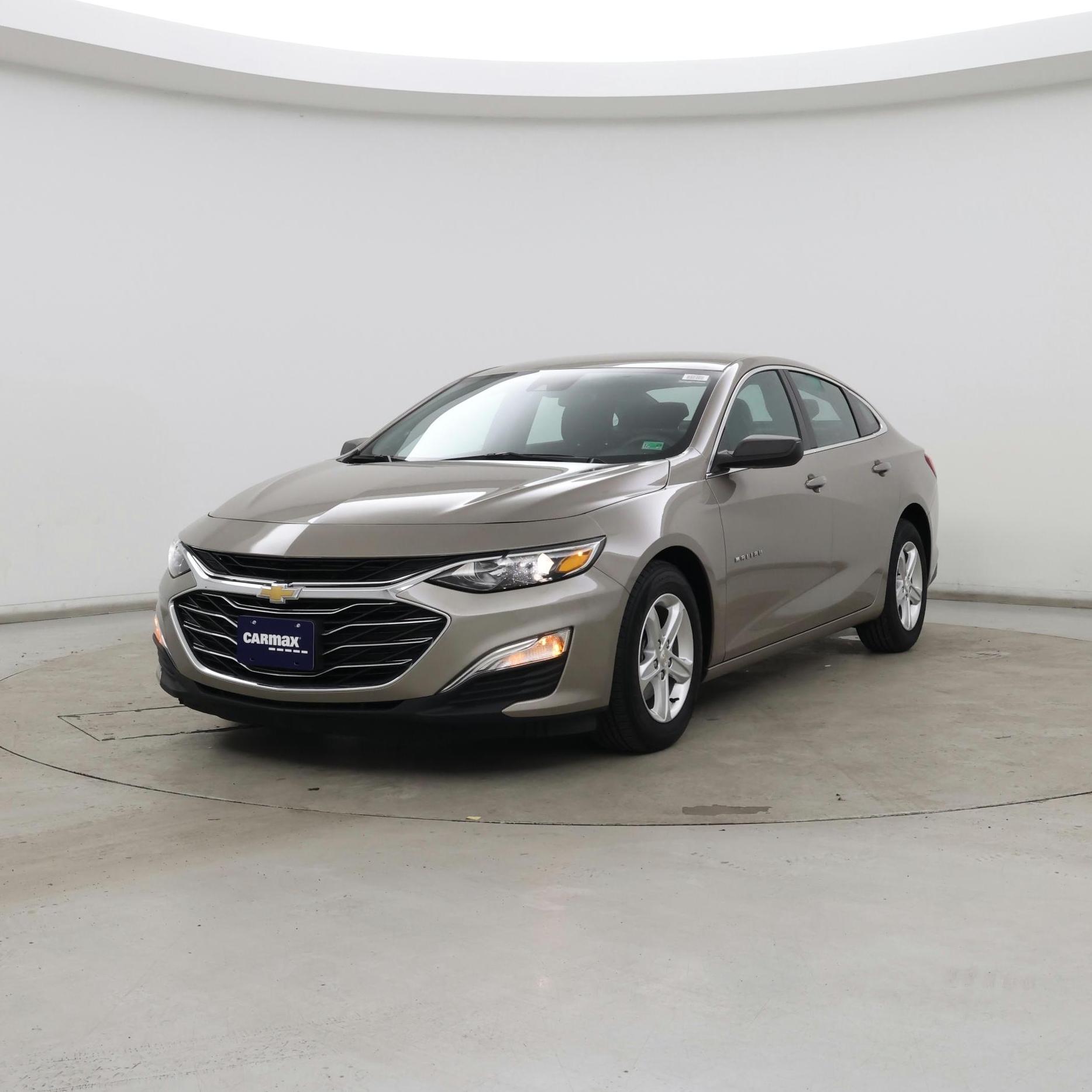 Thumbnail: 2023 Chevrolet Malibu - 4