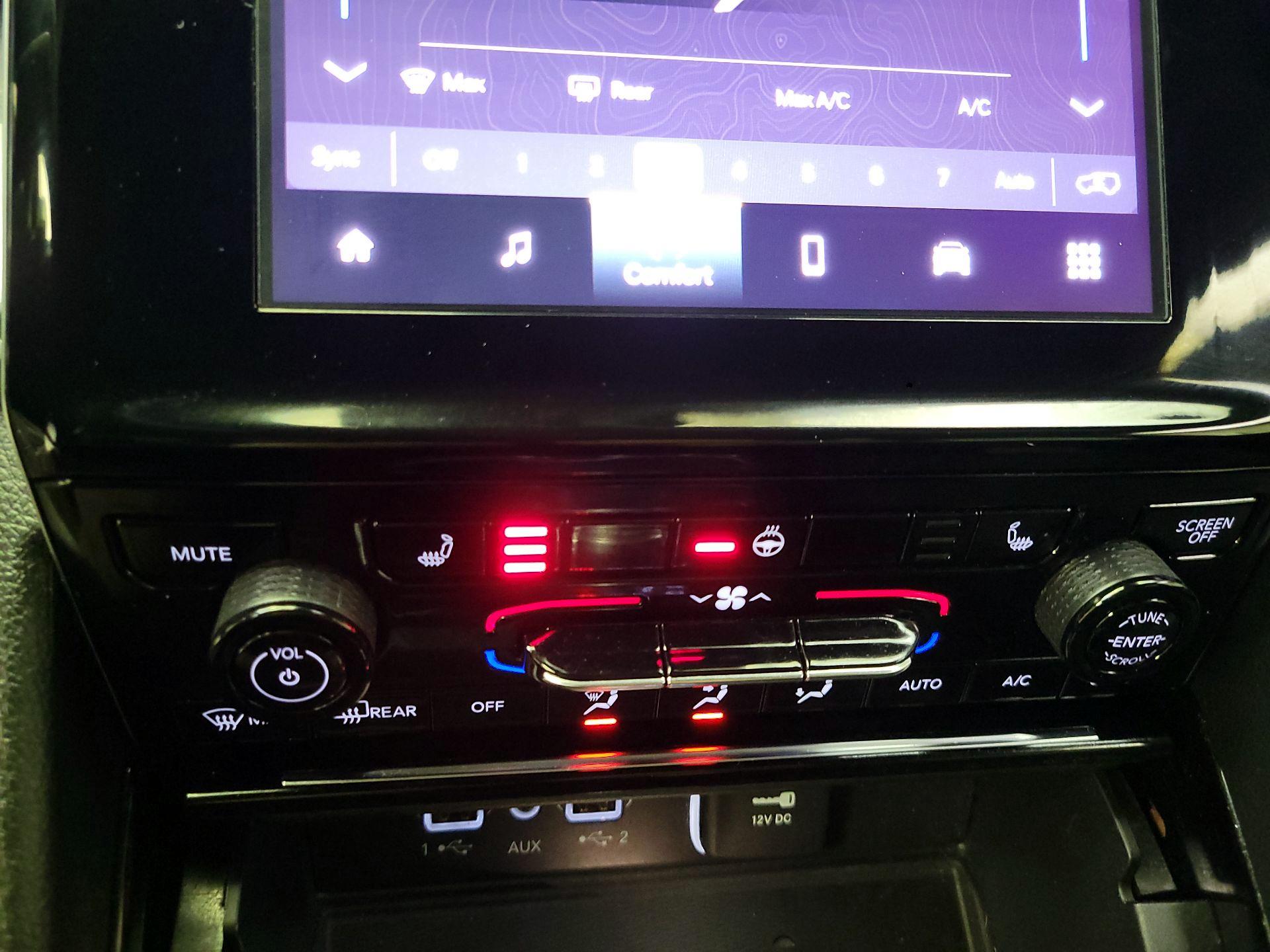 Thumbnail: 2023 Jeep Grand Cherokee - 16