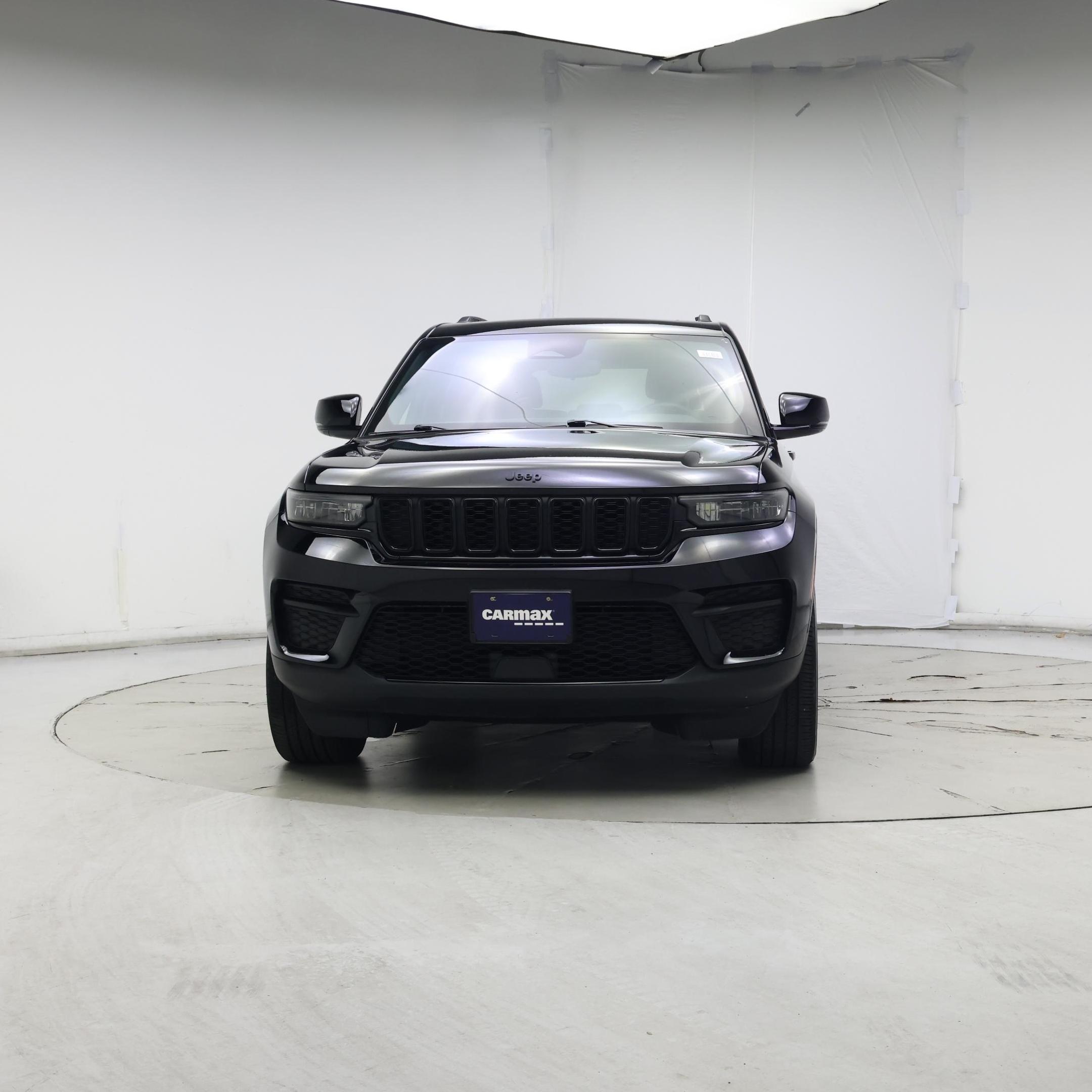 Thumbnail: 2023 Jeep Grand Cherokee - 5