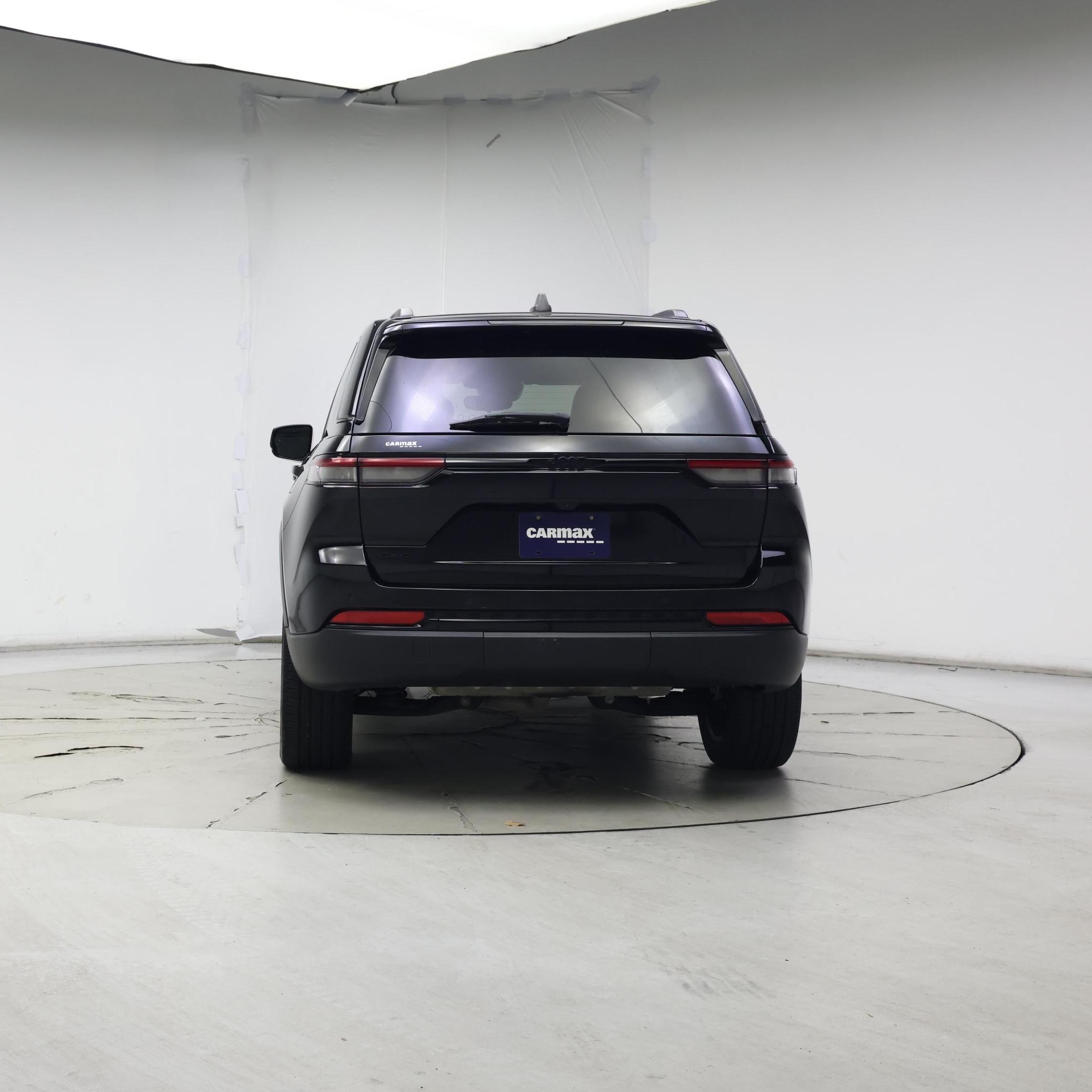 Thumbnail: 2023 Jeep Grand Cherokee - 6