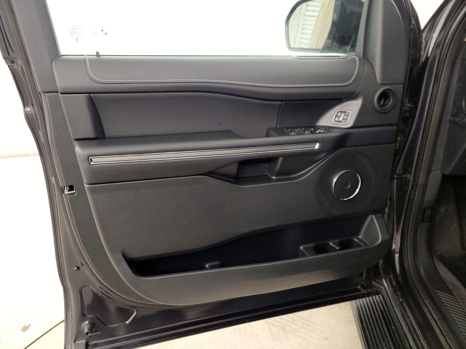 Thumbnail: 2024 Ford Expedition - 12