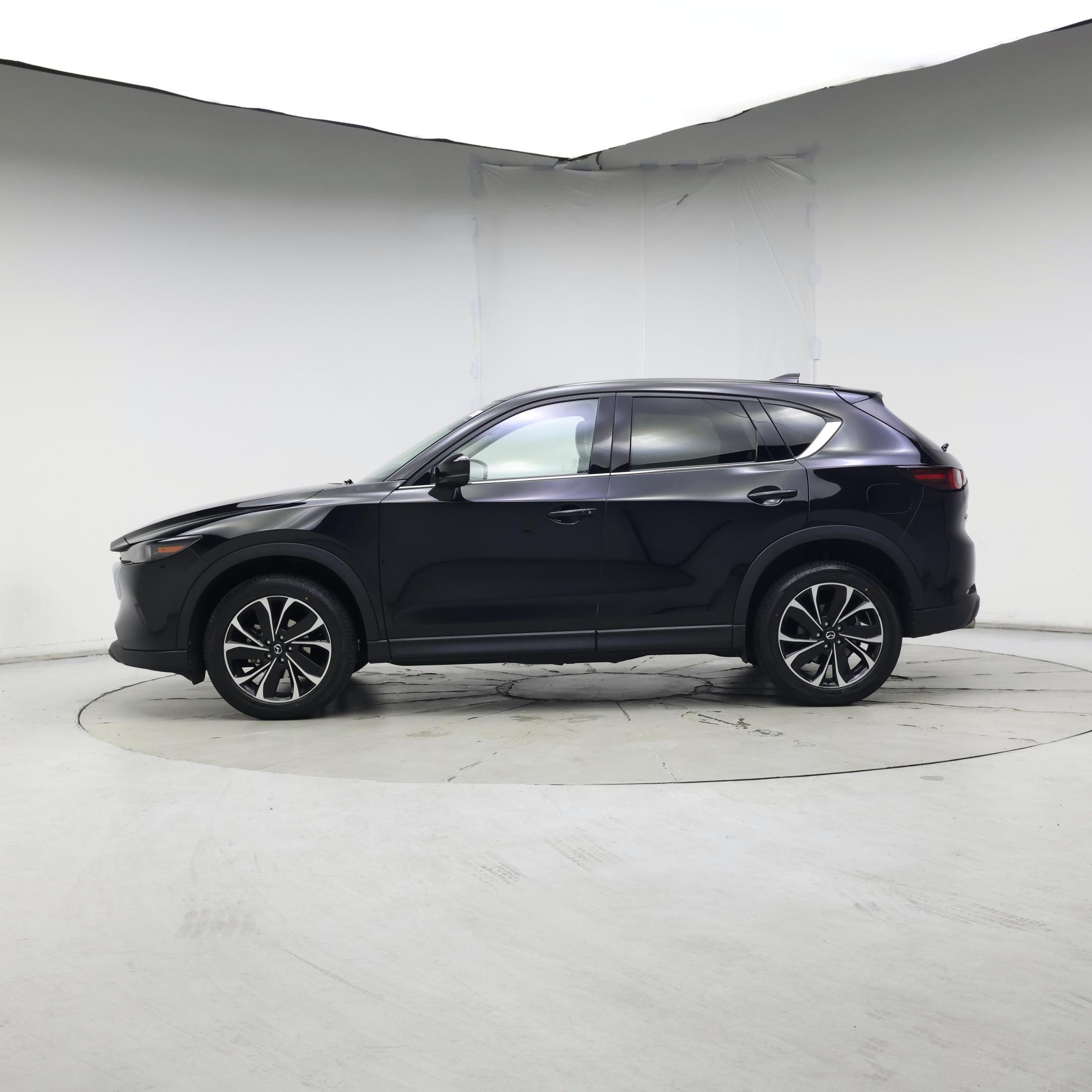Thumbnail: 2023 Mazda CX-5 - 3