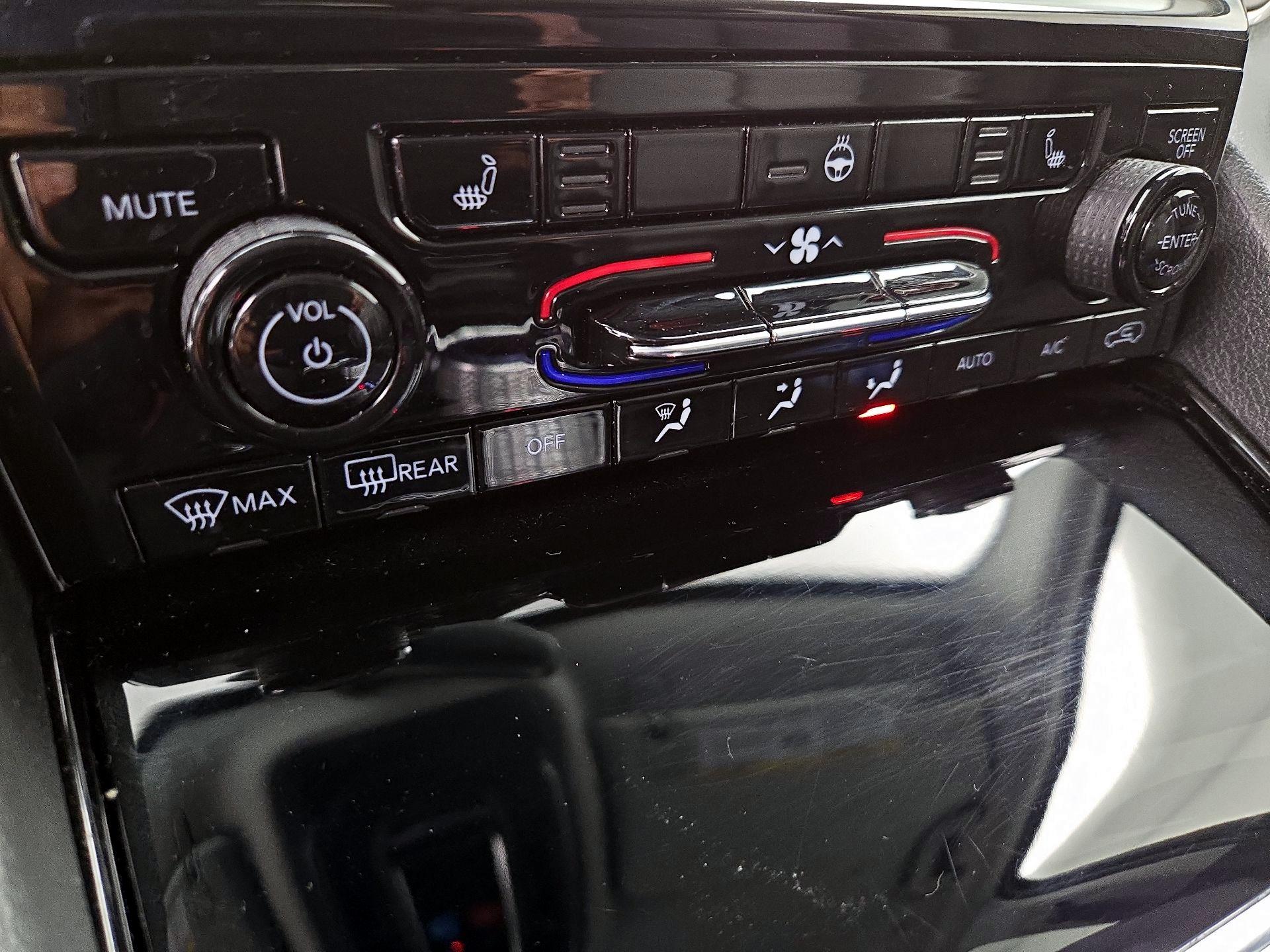 Thumbnail: 2023 Jeep Grand Cherokee - 17