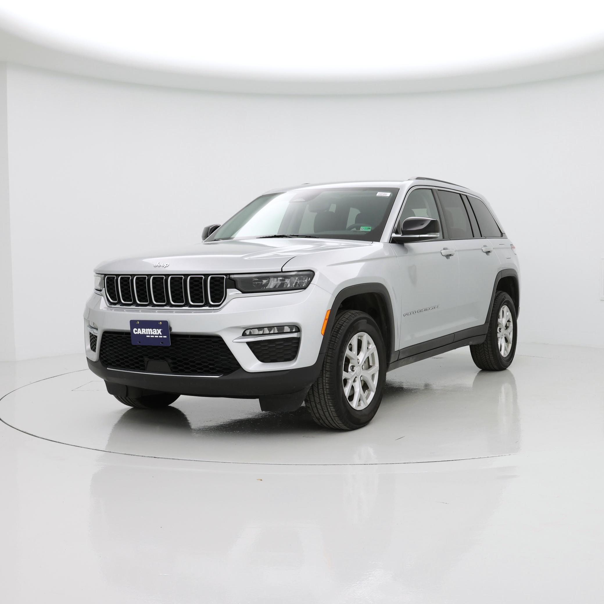 Thumbnail: 2023 Jeep Grand Cherokee - 4