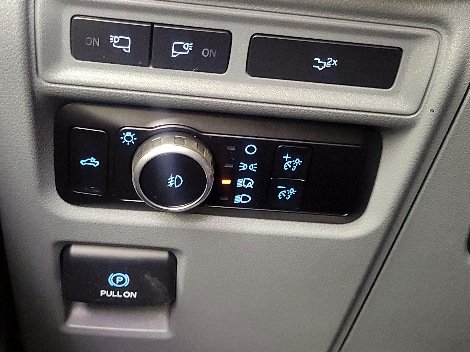 Thumbnail: 2023 Ford F-150 - 11