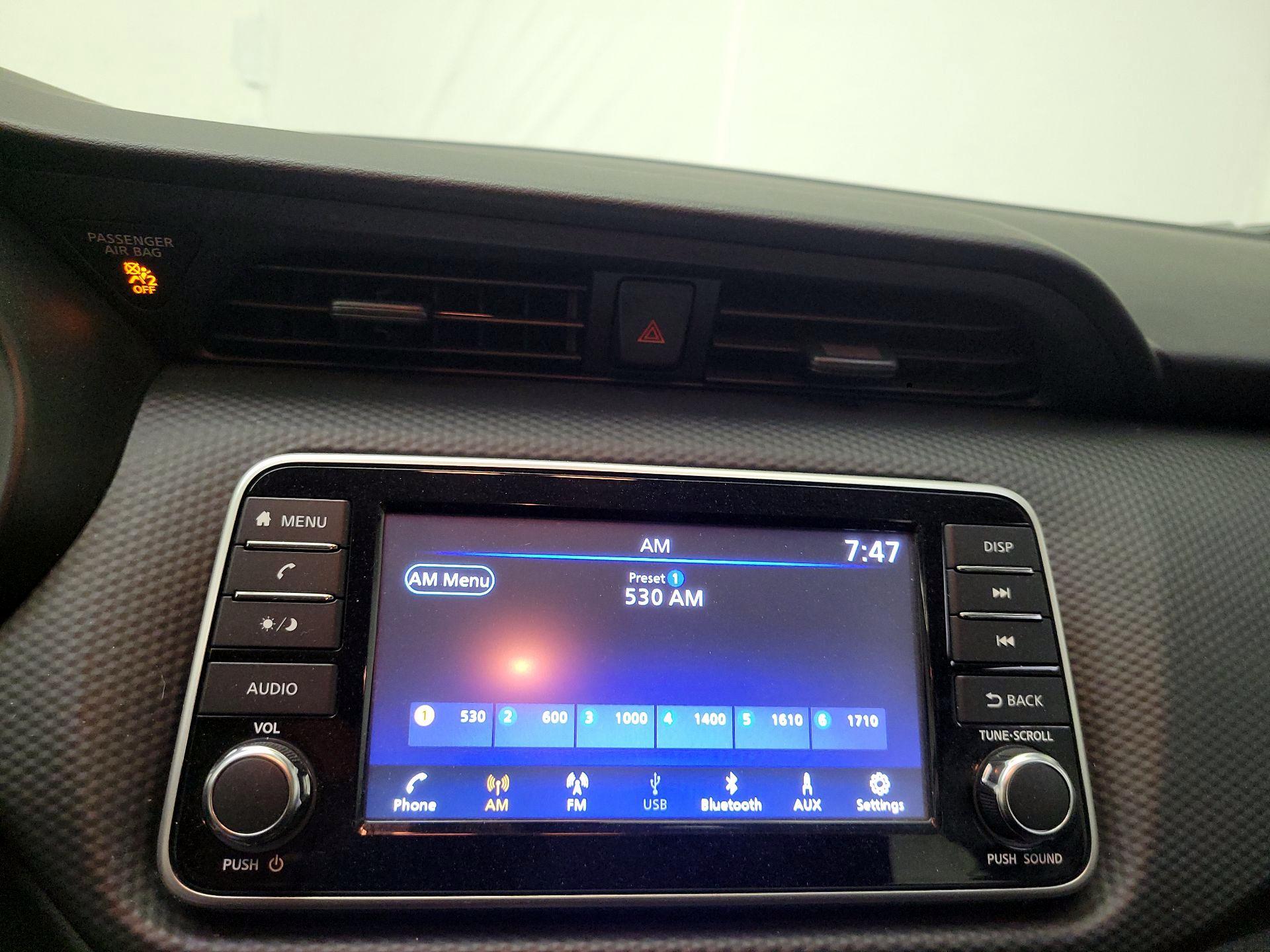 Thumbnail: 2021 Nissan Kicks - 15