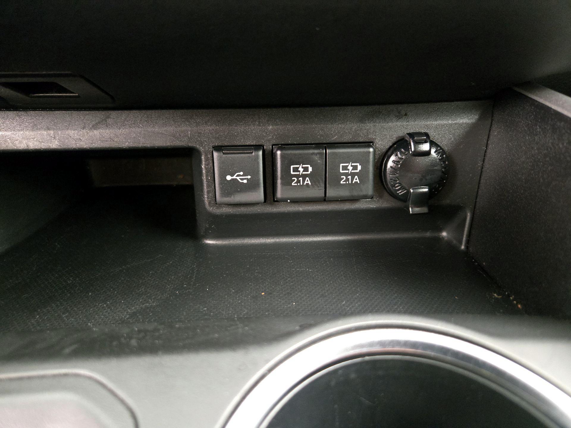 Thumbnail: 2021 Toyota Highlander - 19