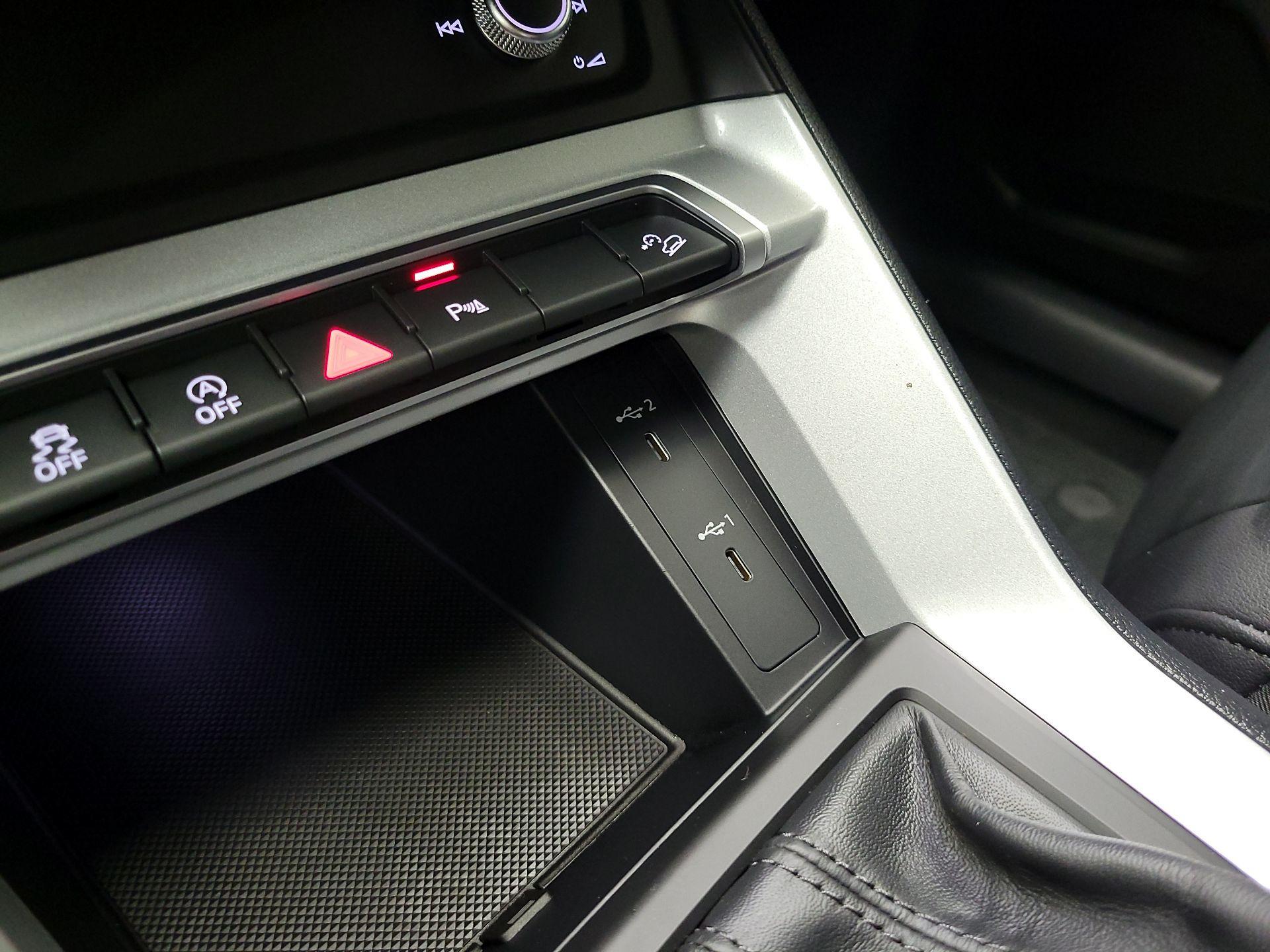 Thumbnail: 2023 Audi Q3 - 18