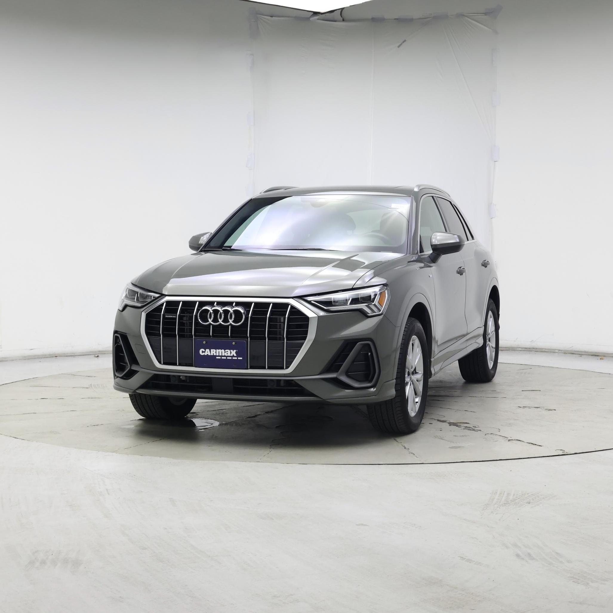 Thumbnail: 2023 Audi Q3 - 4